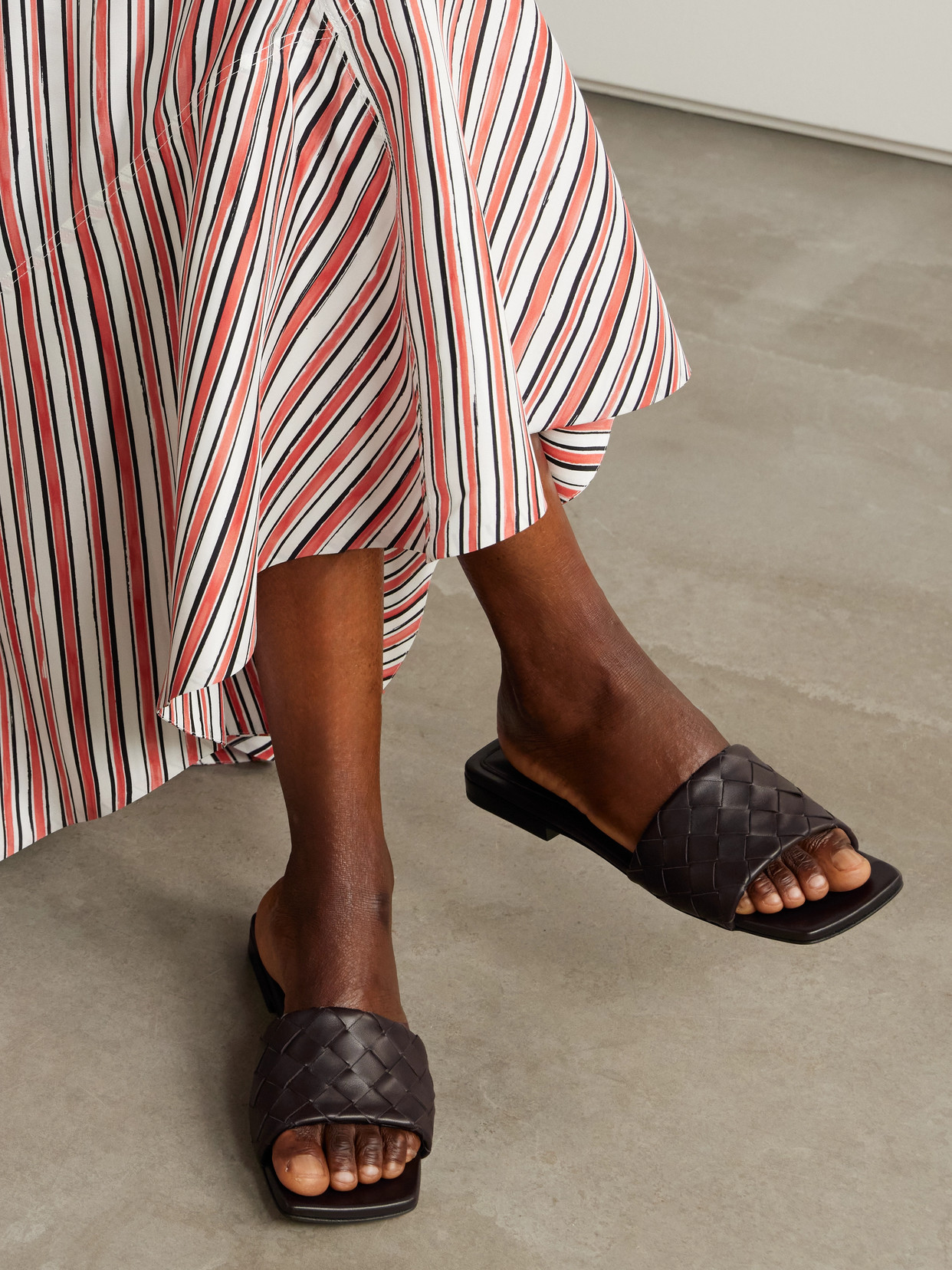 Bottega Veneta Flat Sandals With Intrecciato Leather Strap