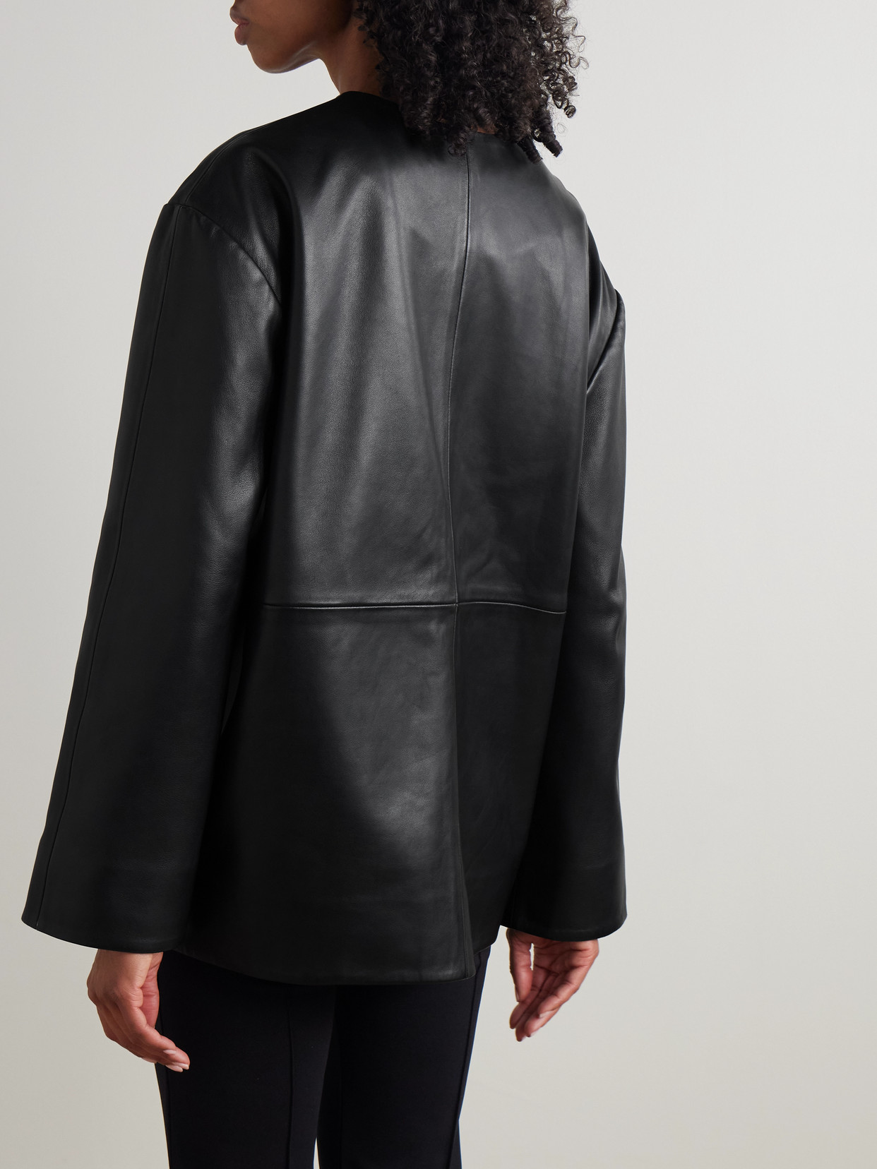 Rohe Black Jacket With Front Toggle Closure In Leather Woman In Black
