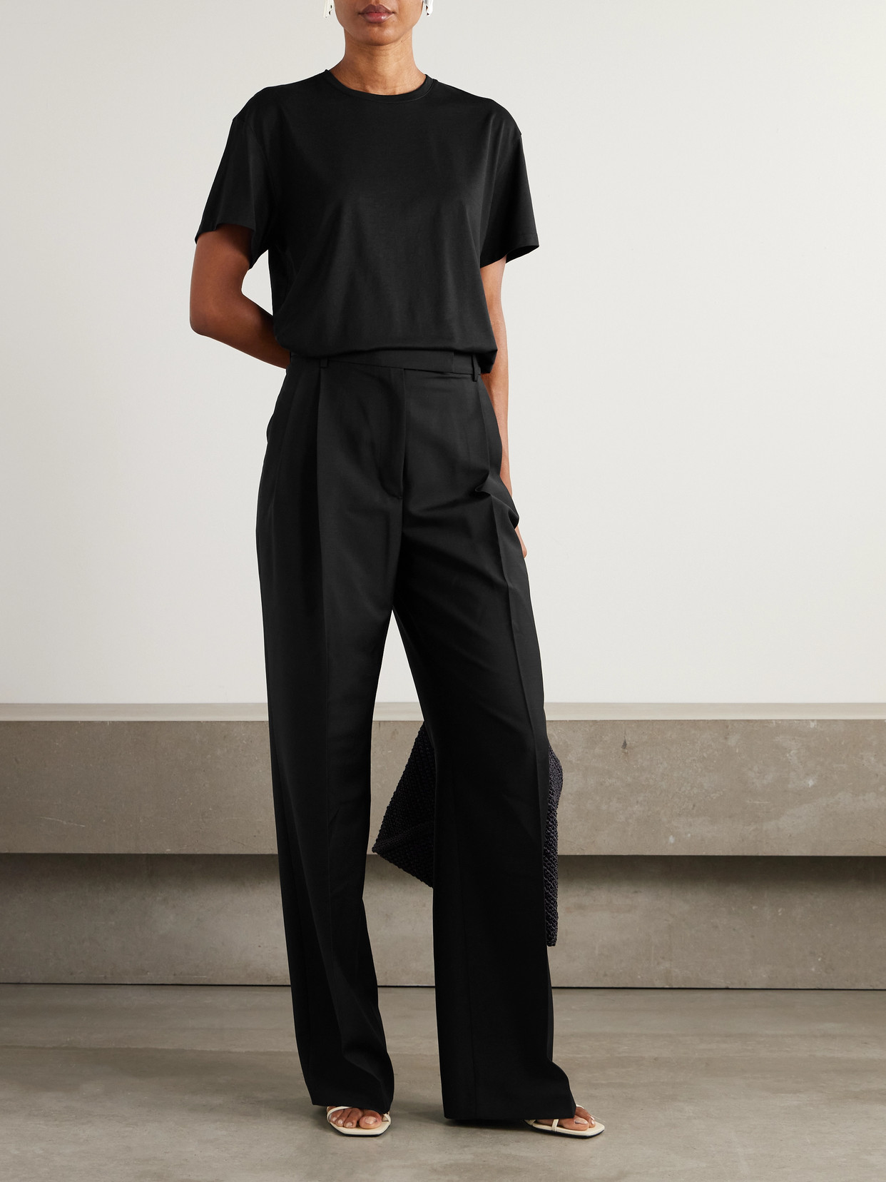 Rohe Pleated Grain De Poudre Wool And Mohair-blend Wide-leg Pants In Black