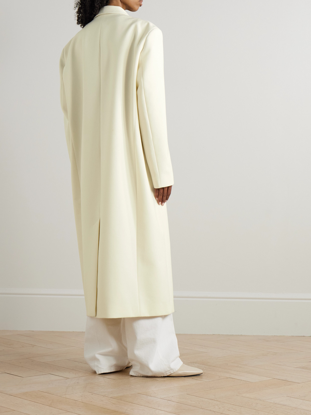 Rohe Signature Oversized Woven Coat In Neutral