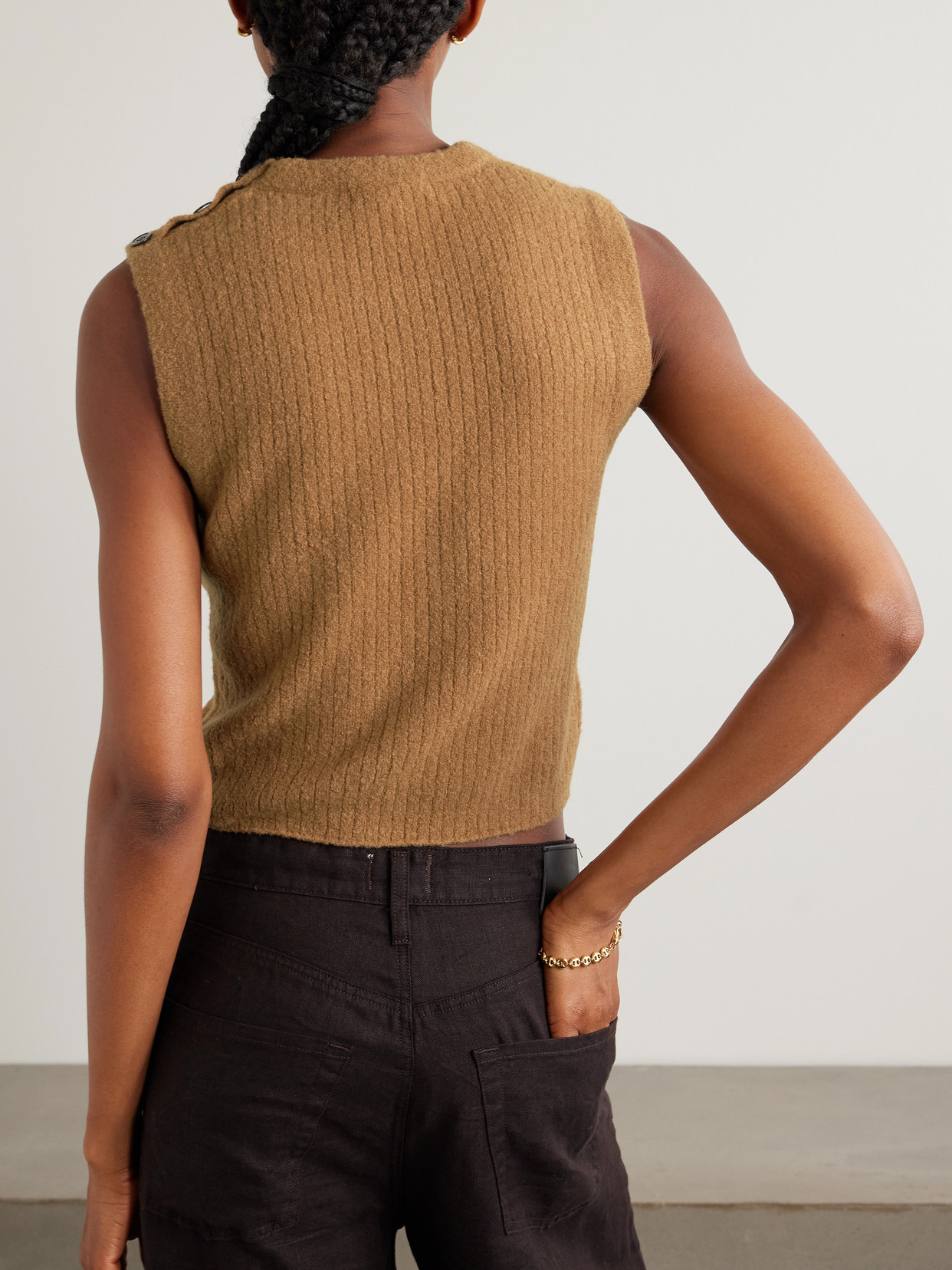 James Perse Button-embellished Ribbed Brushed Wool-blend Vest In Brown