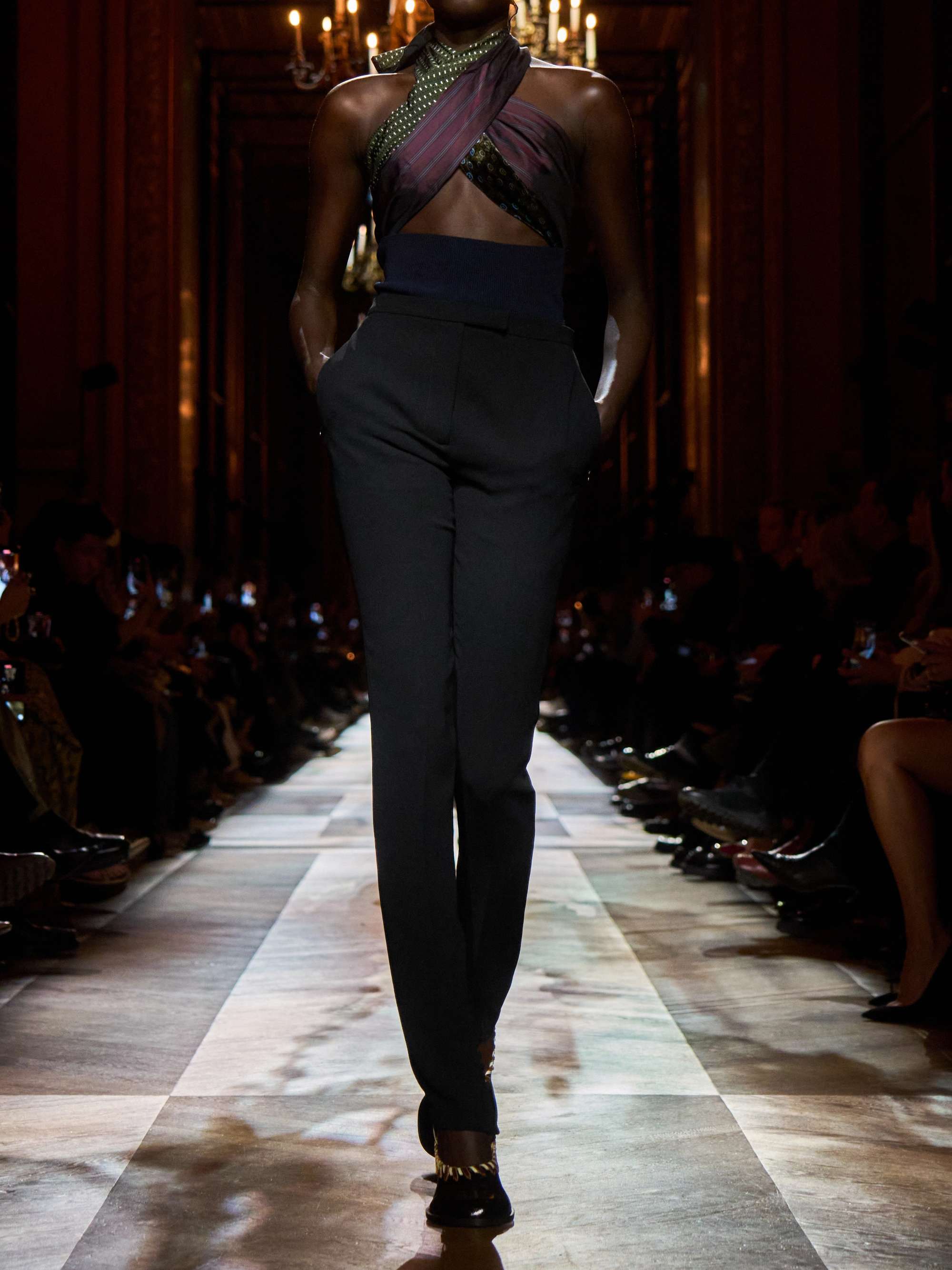 DRIES VAN NOTEN 
