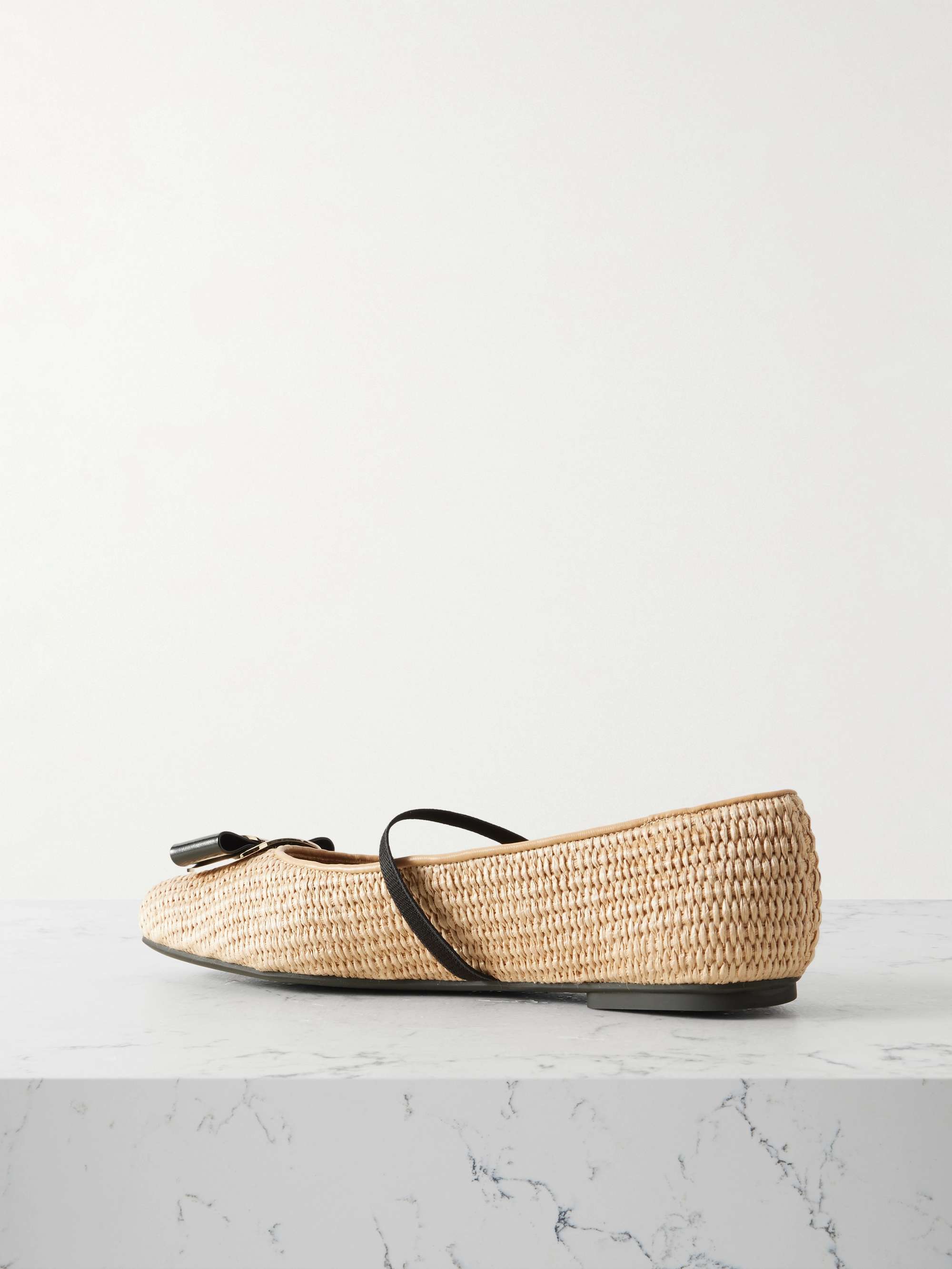 FERRAGAMO 