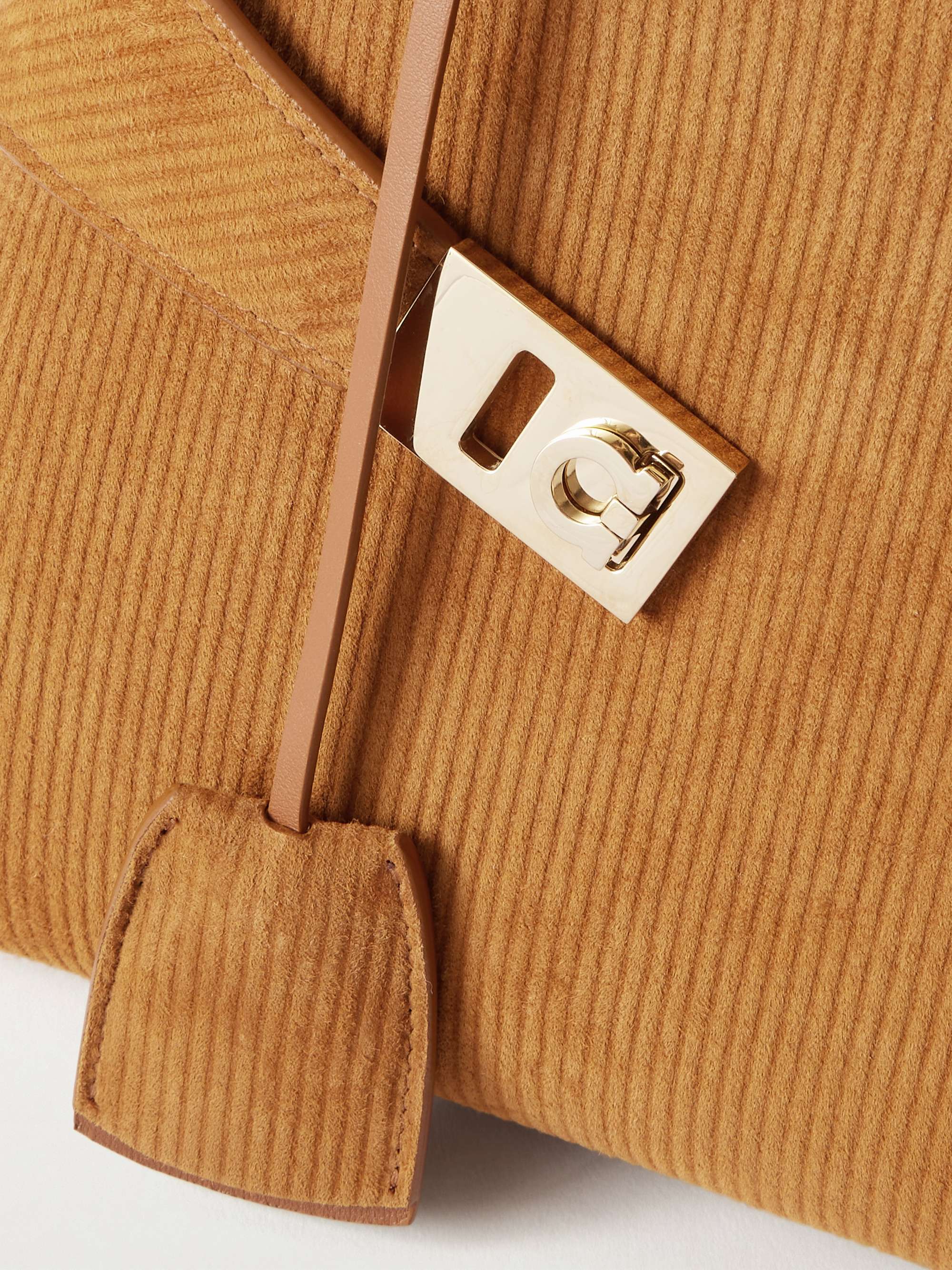 FERRAGAMO 