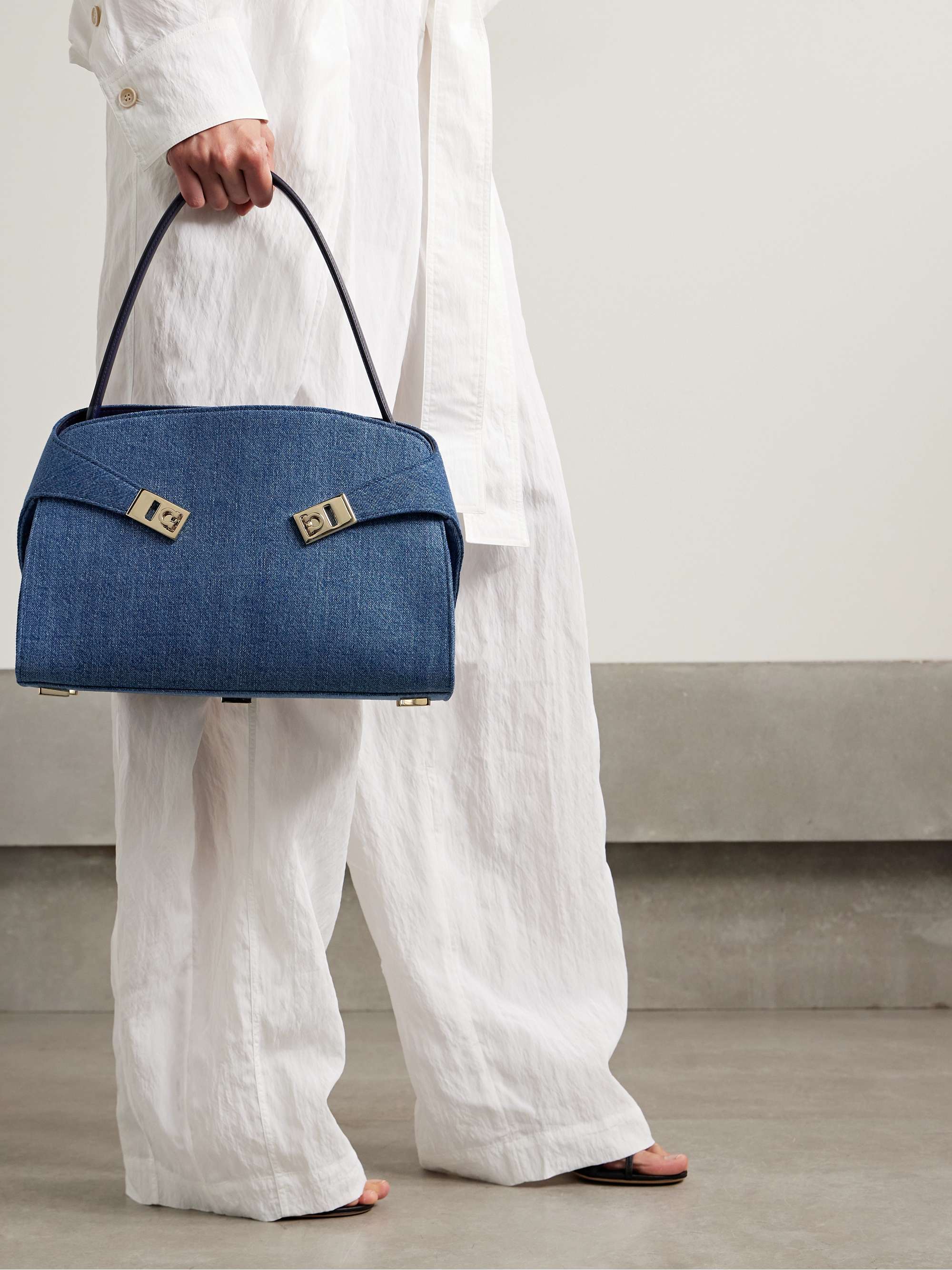 FERRAGAMO 