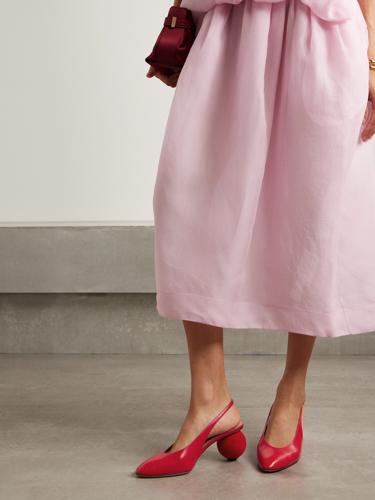 Ferragamo Tessie Leather And Suede Slingback Pumps In Red