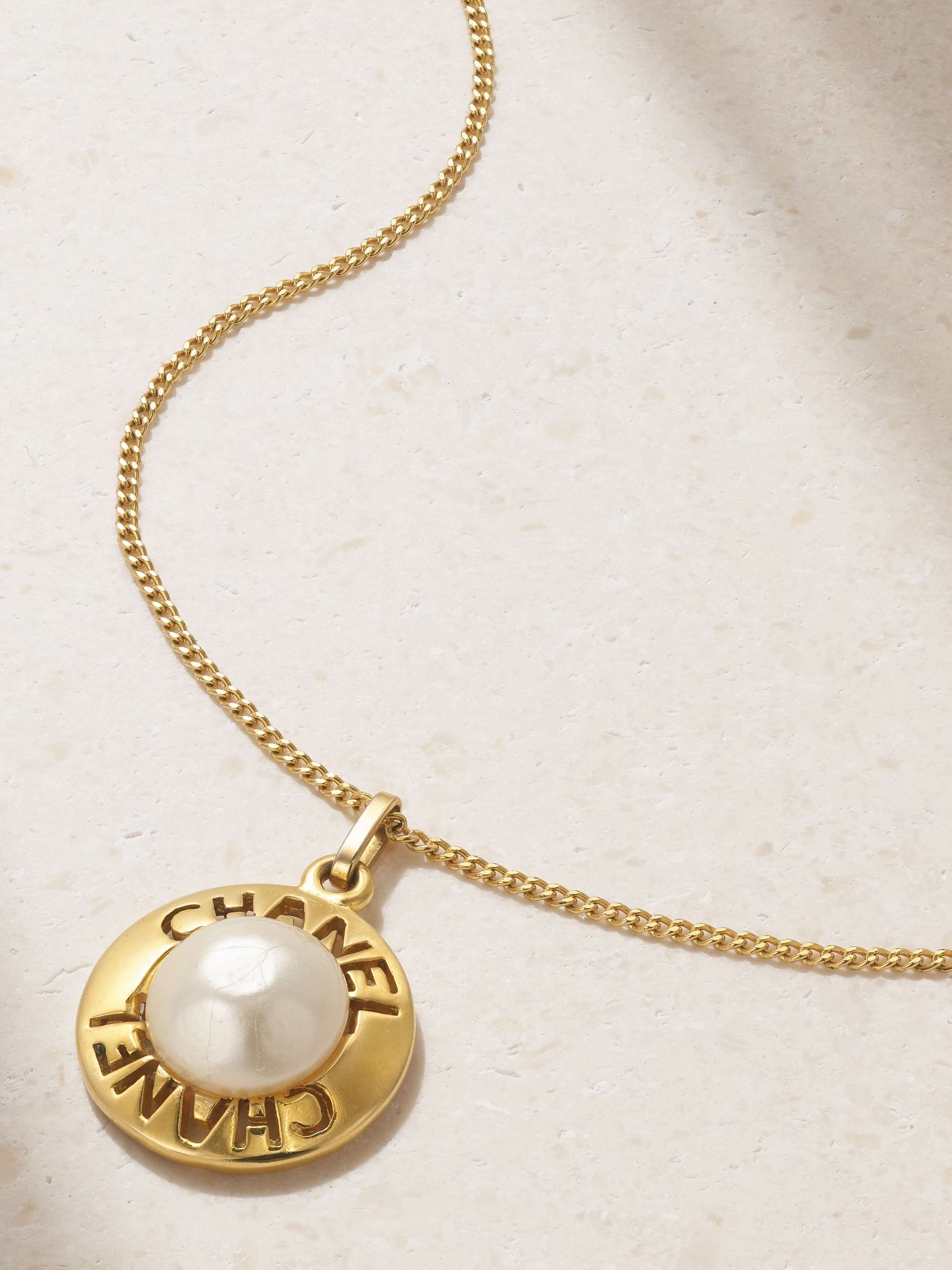 VINTAGE CHANEL 