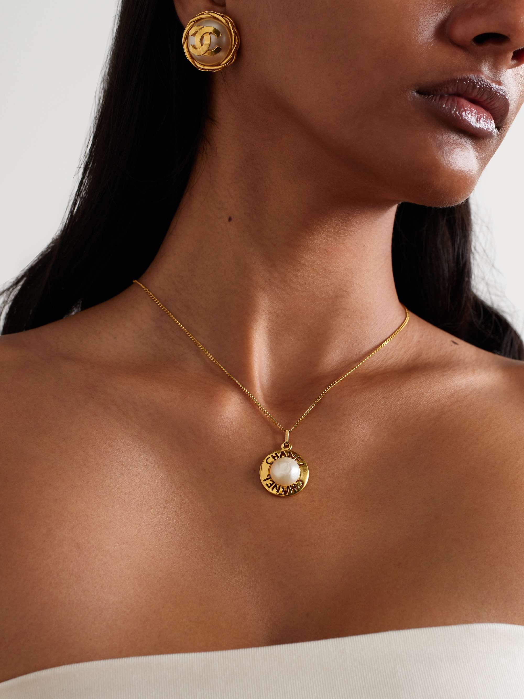 VINTAGE CHANEL 
