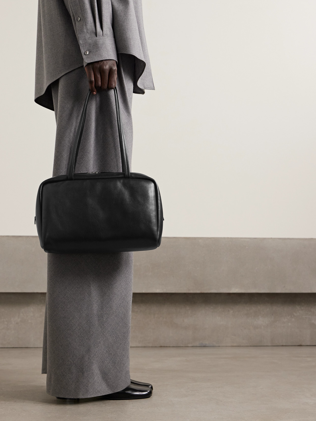 The Row Astra Leather Shoulder Bag In Black