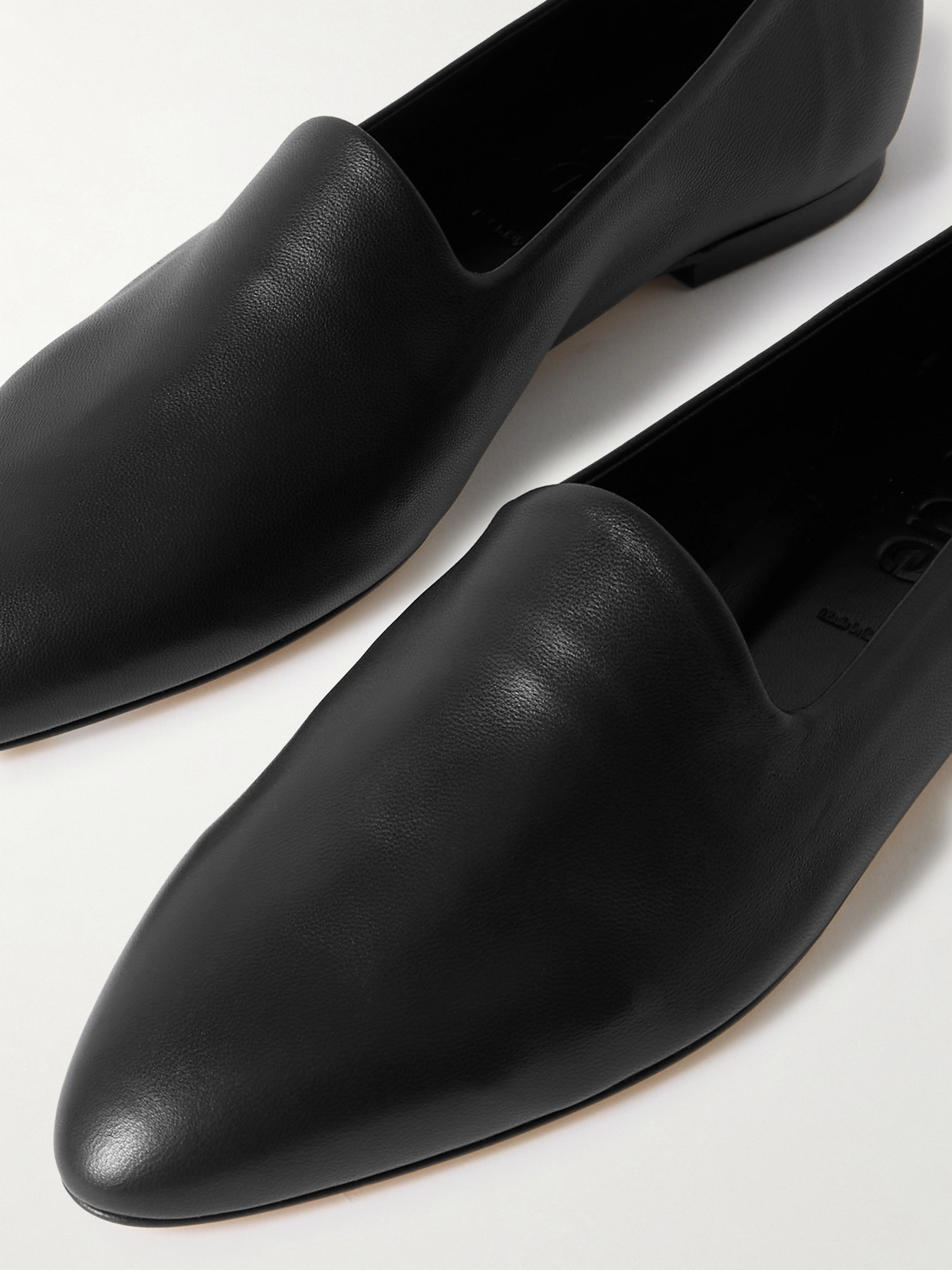 Aeyde Vanna Pointed-toe Leather Loafers In Black
