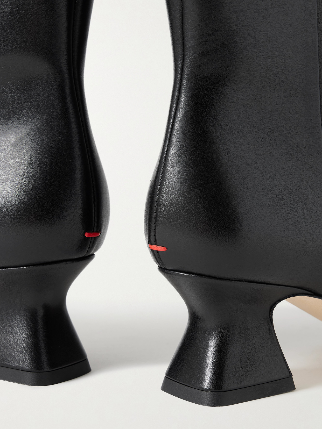 Aeyde Koko Leather Ankle Boots In Black