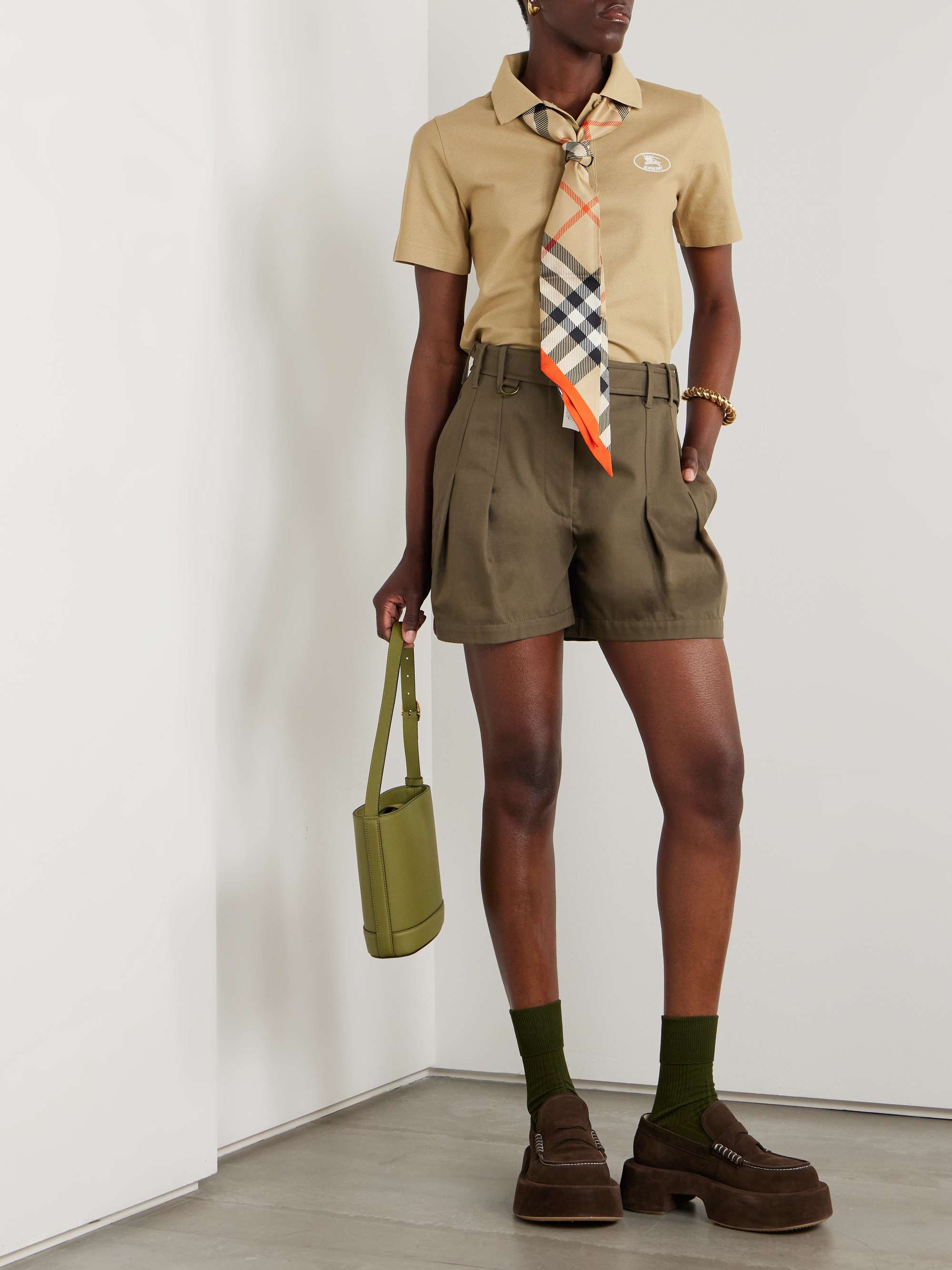BURBERRY 