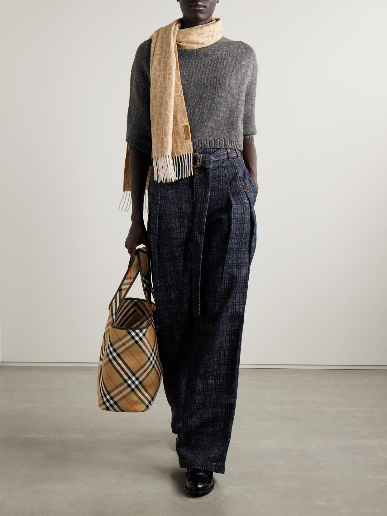 Burberry Belted Pleated Cotton-tweed Wide-leg Pants In Blue