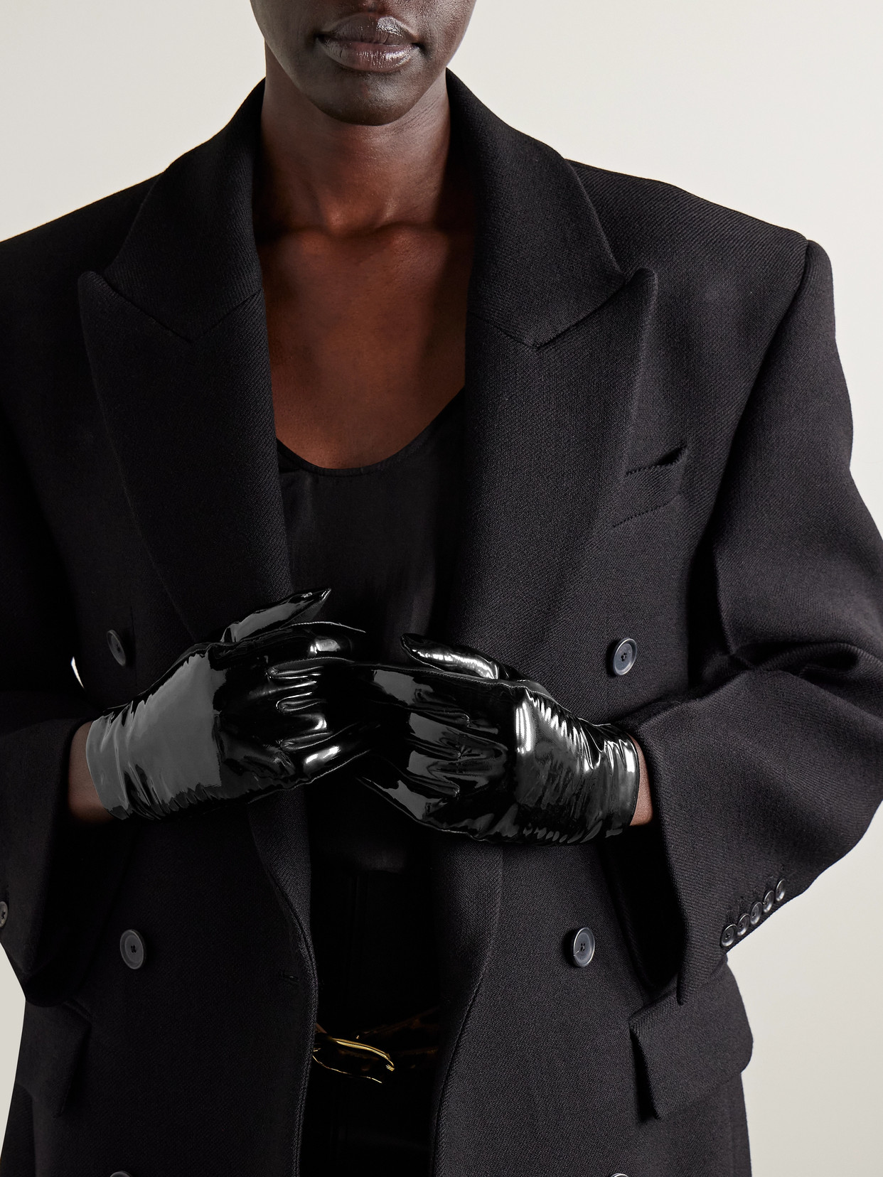 Agnelle Funky Matte And Patent-leather Gloves In Black