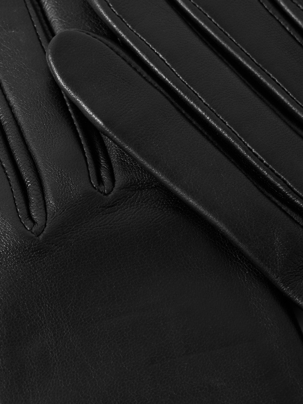 Agnelle Kate Leather Gloves In Black