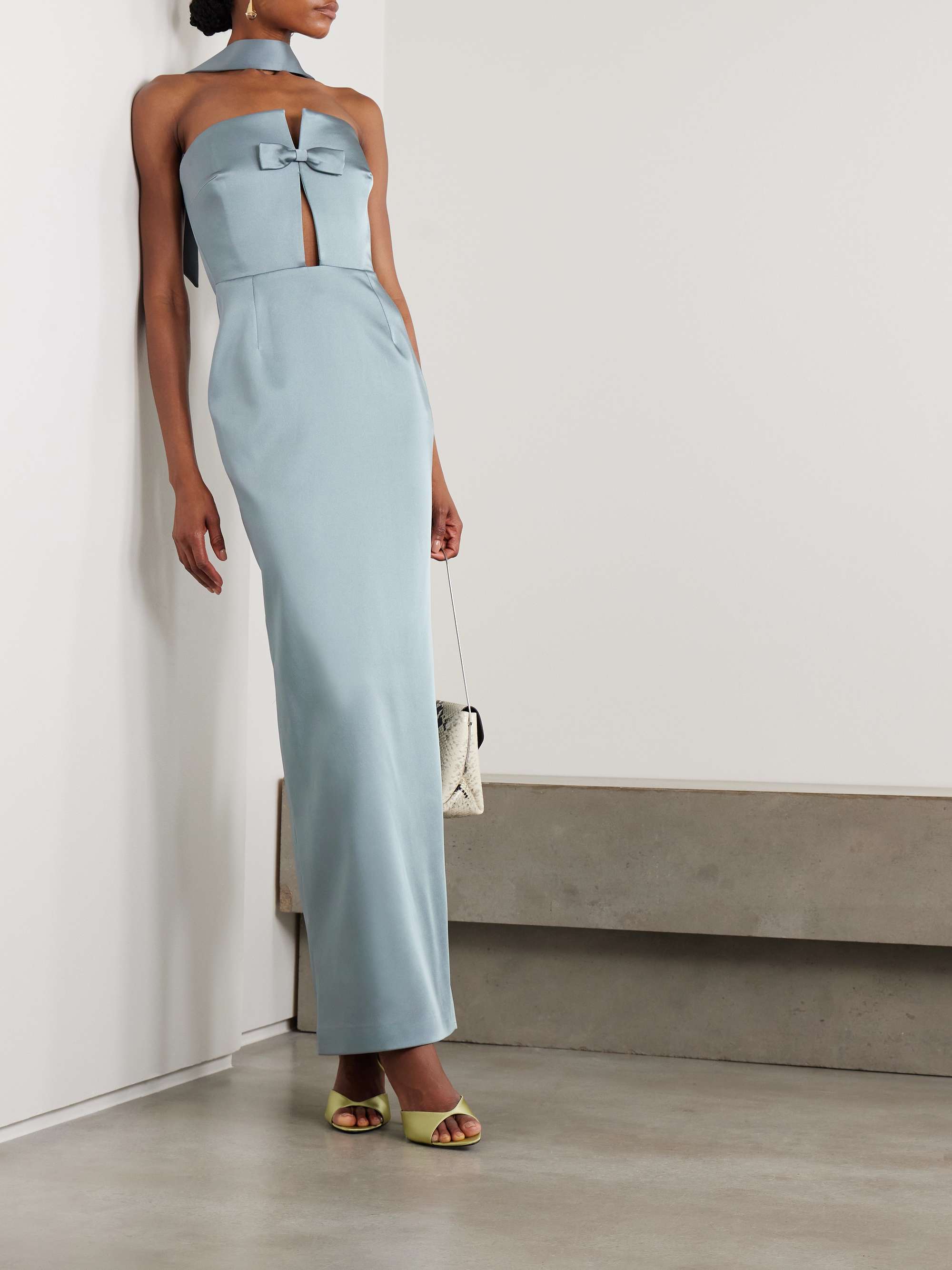 THE NEW ARRIVALS ILKYAZ OZEL 
