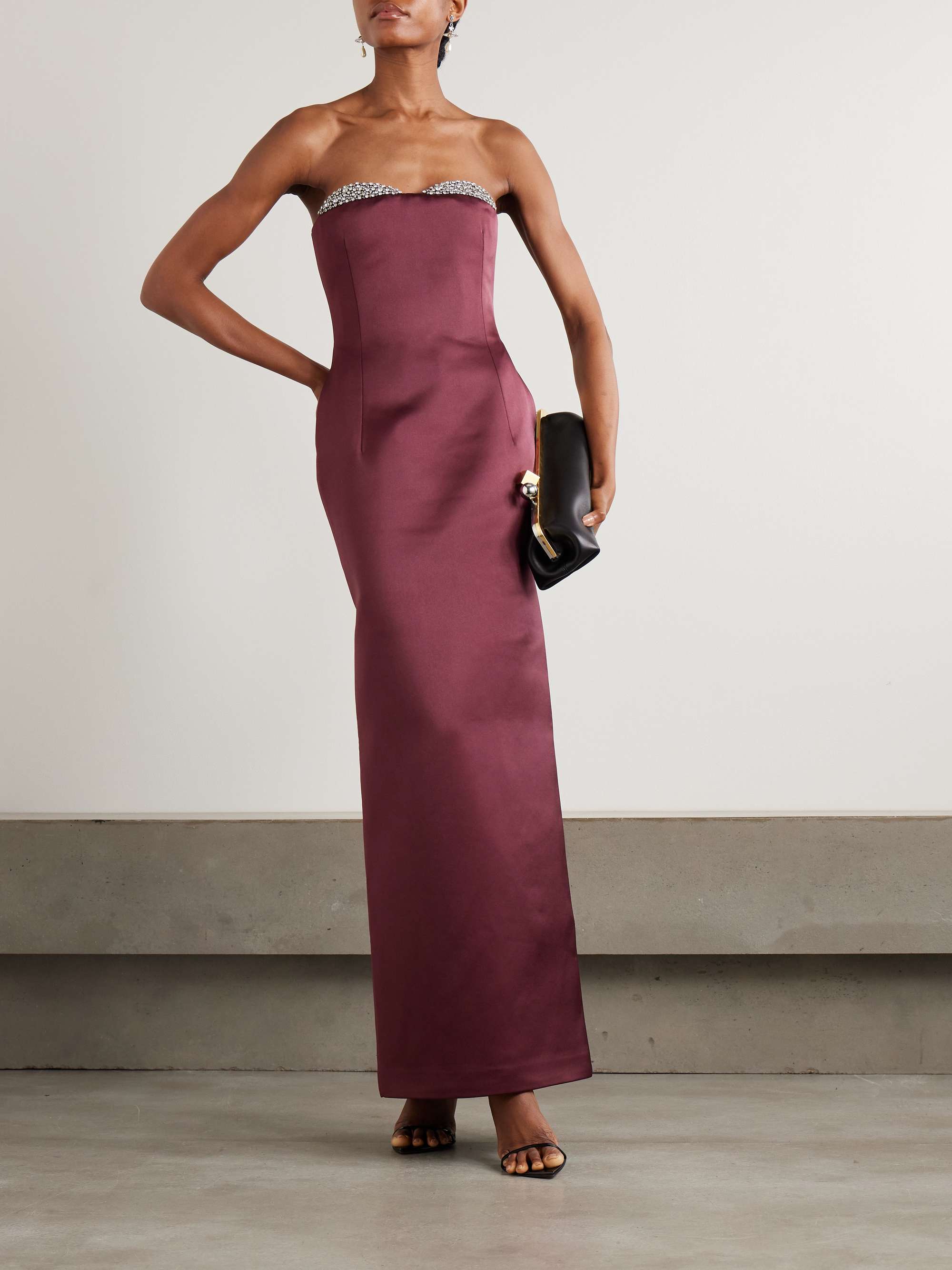 THE NEW ARRIVALS ILKYAZ OZEL 