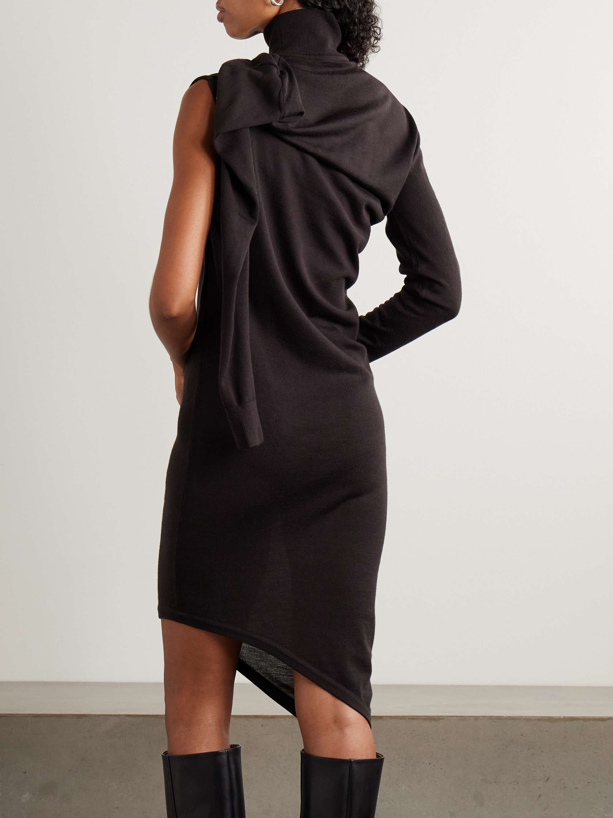 COURRÈGES 
