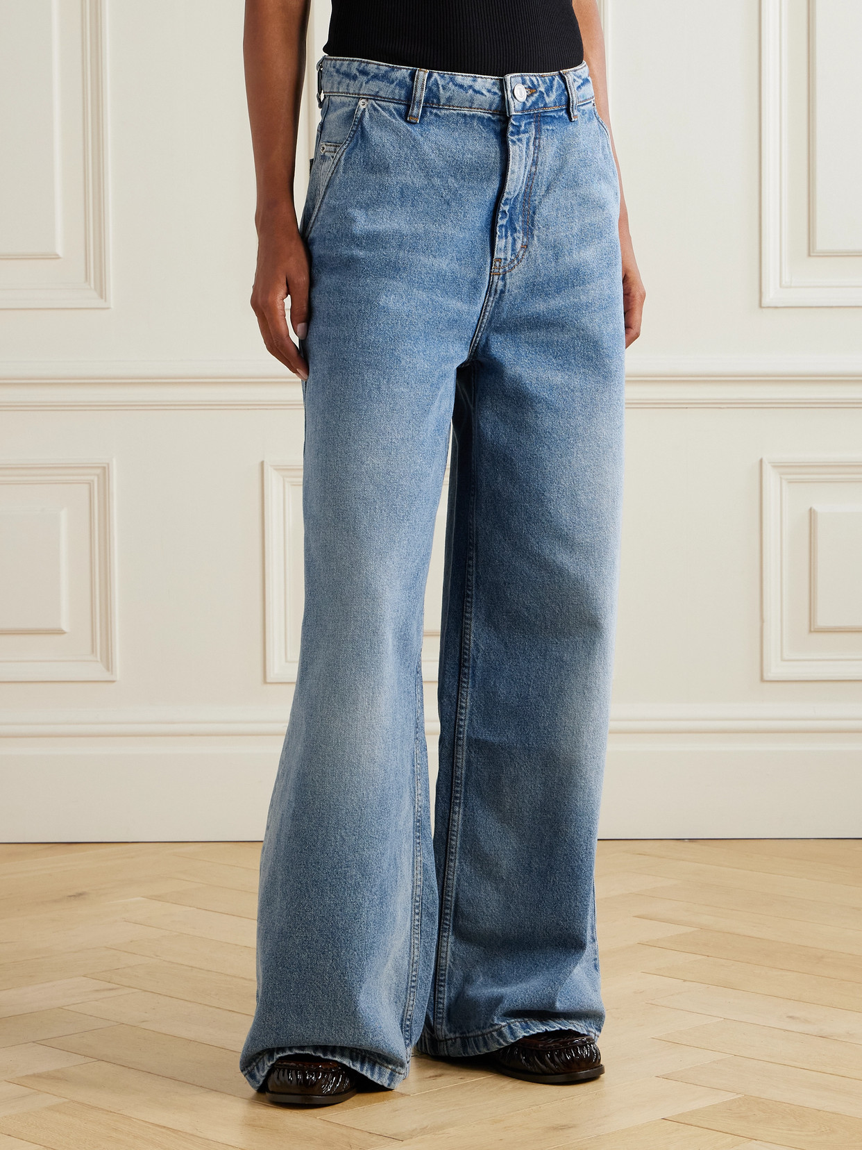 Ami Alexandre Mattiussi Straight-leg Denim Pants With Subtle Fading In Blue