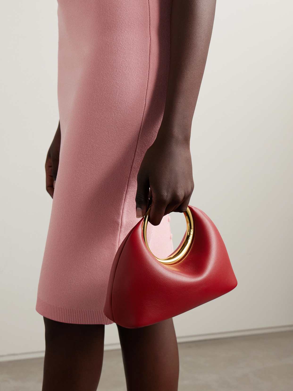 Jacquemus Le Petit Calino Ring Leather Top-handle Bag In Red