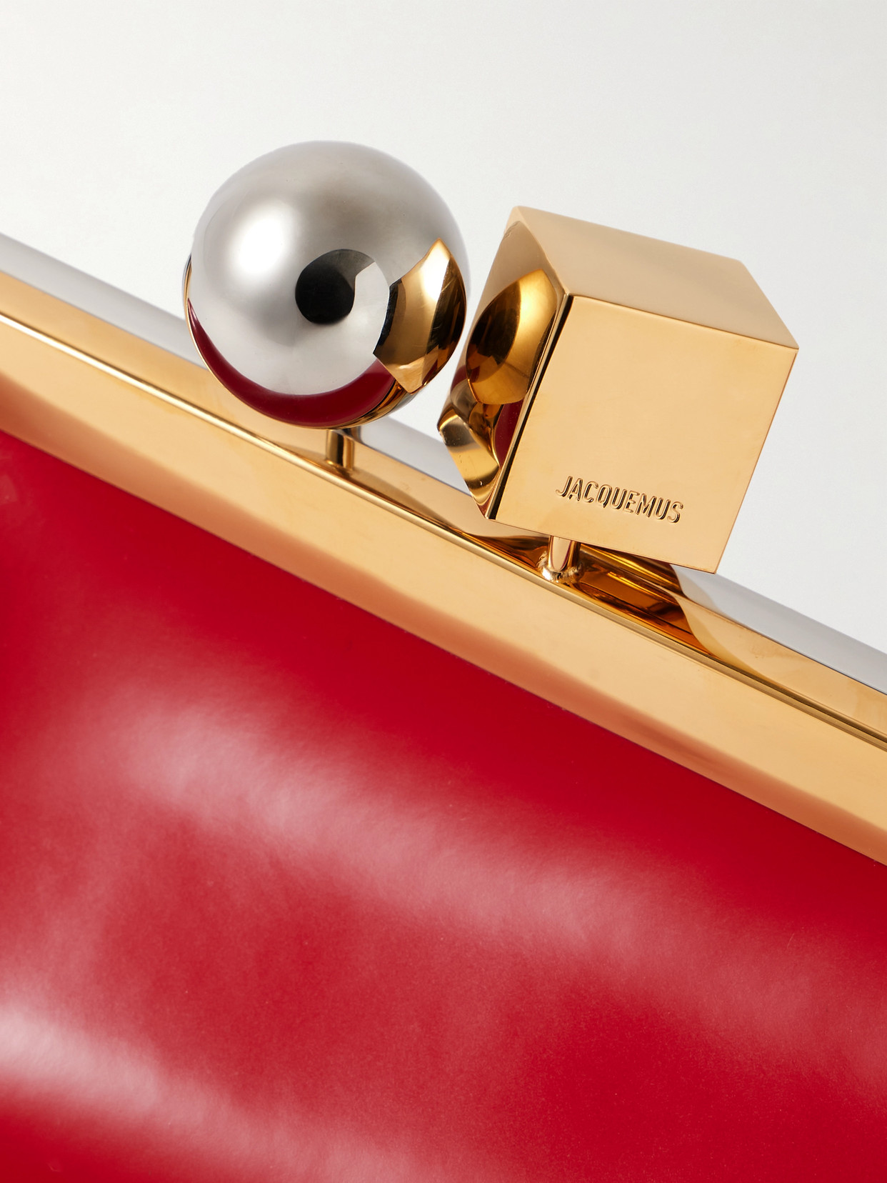 Jacquemus Le Salon Leather Clutch In Red