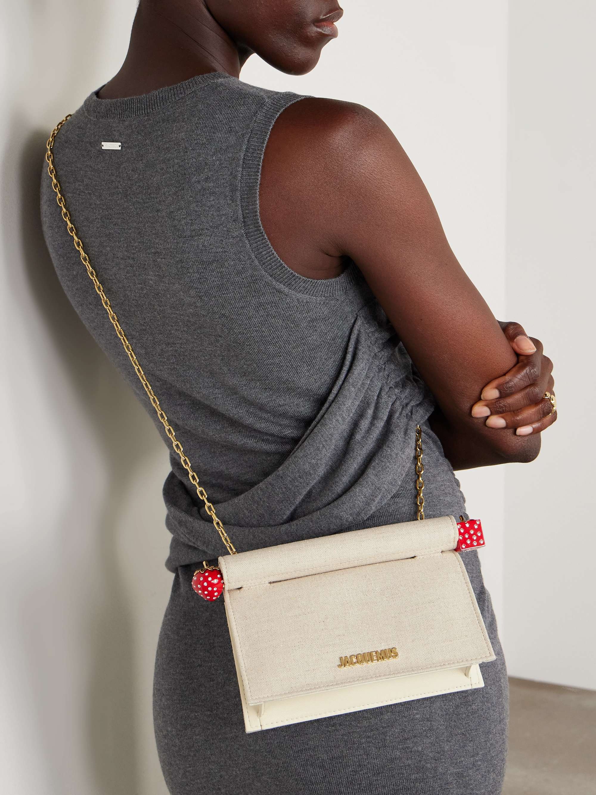 JACQUEMUS 
