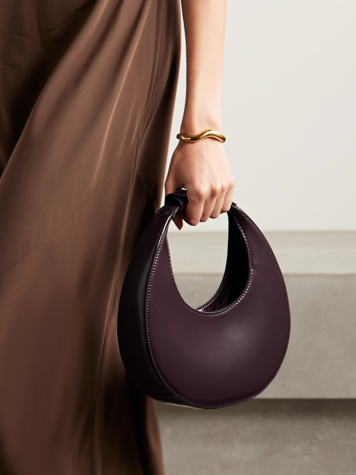 STAUD MOON MINI GLOSSED-LEATHER TOTE