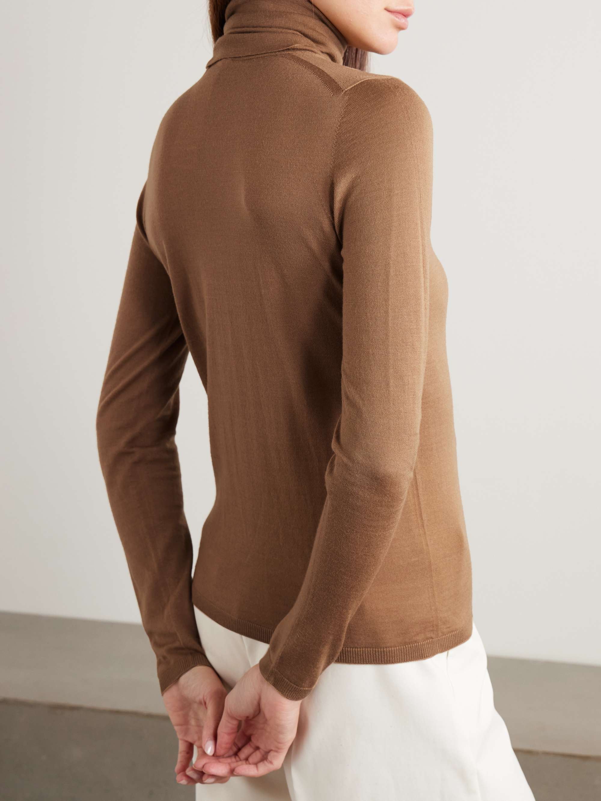 MAX MARA 