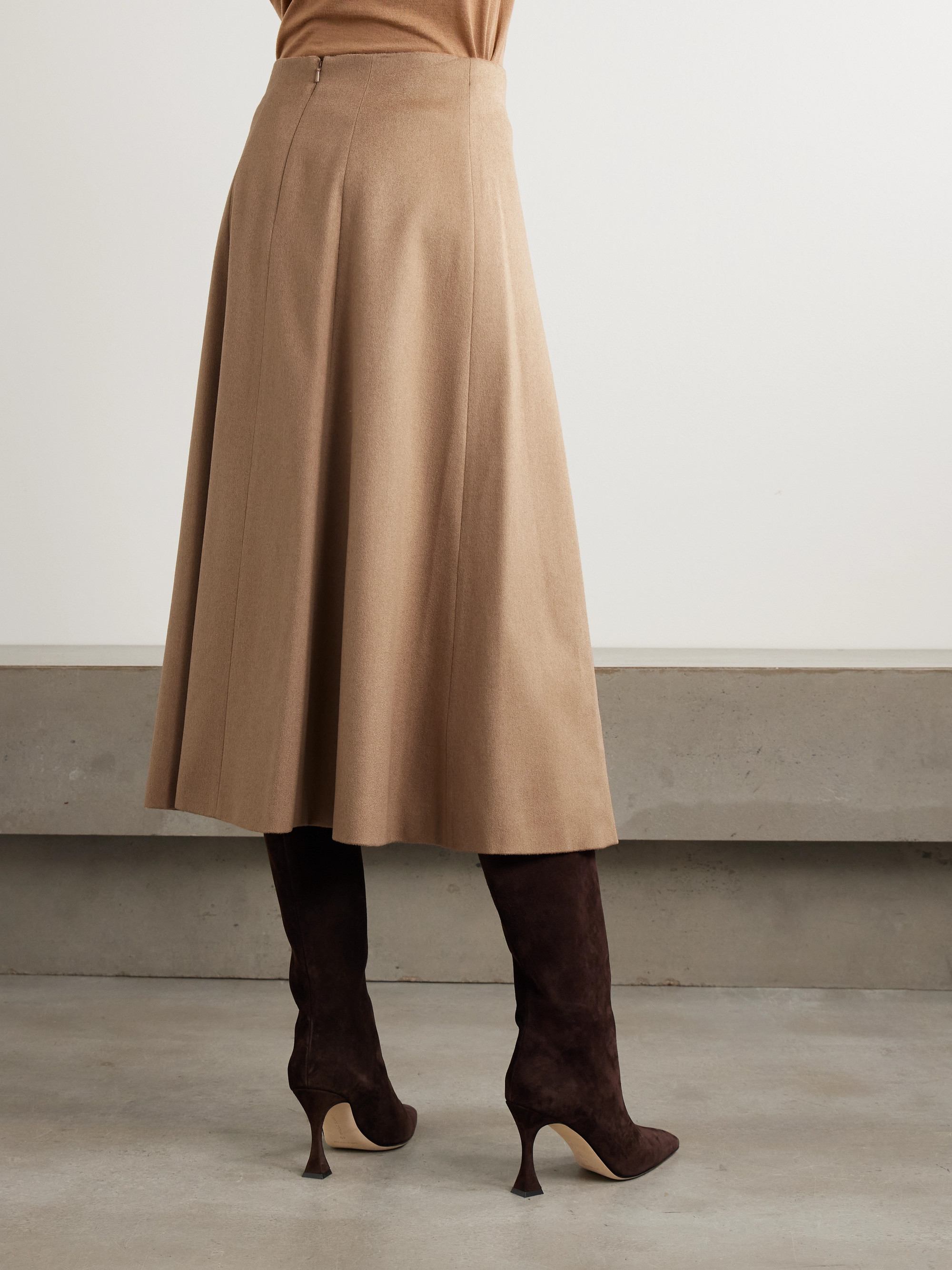 Max Mara Geneve camel hair midi skirt thumbnail