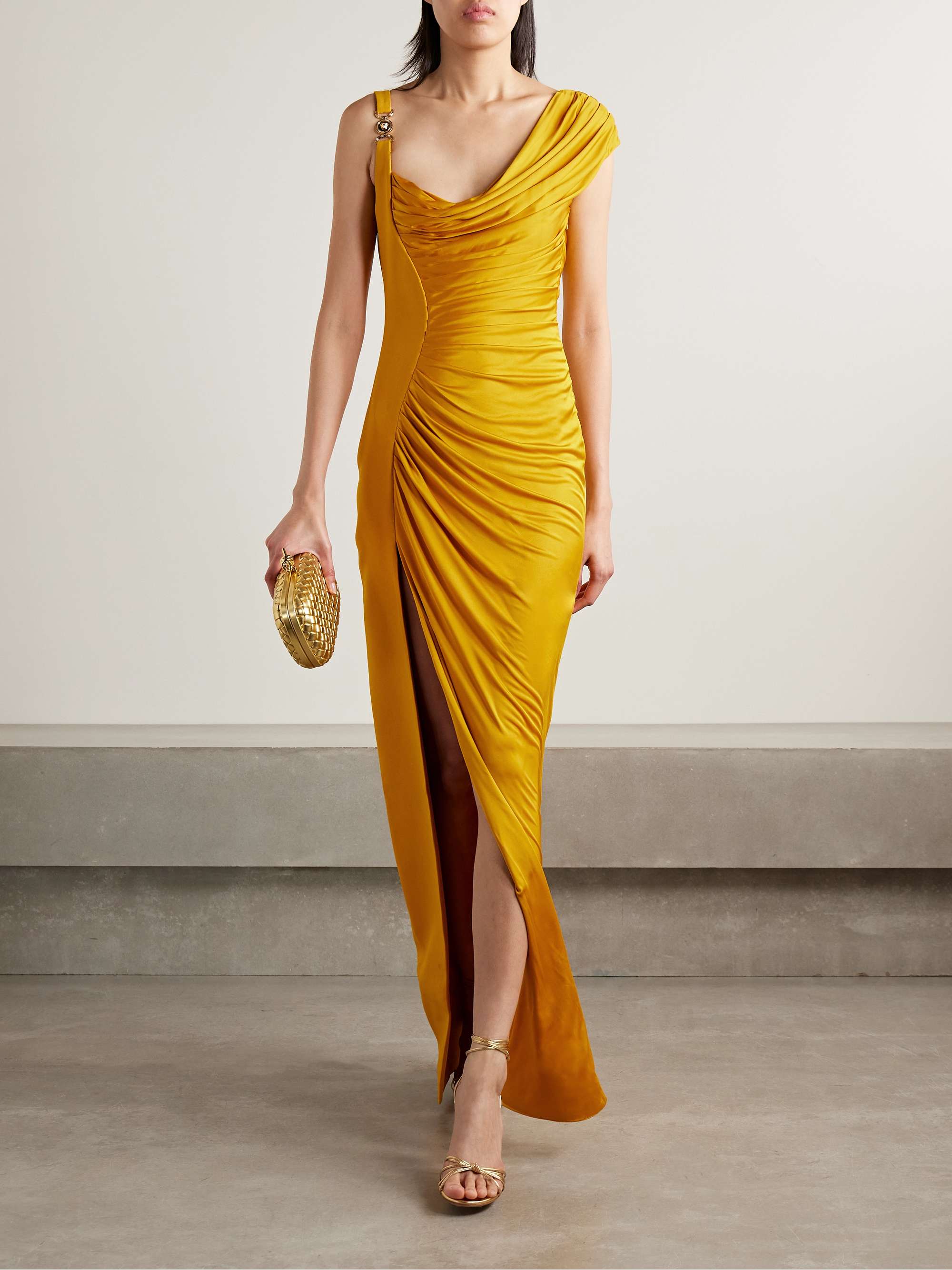 VERSACE 