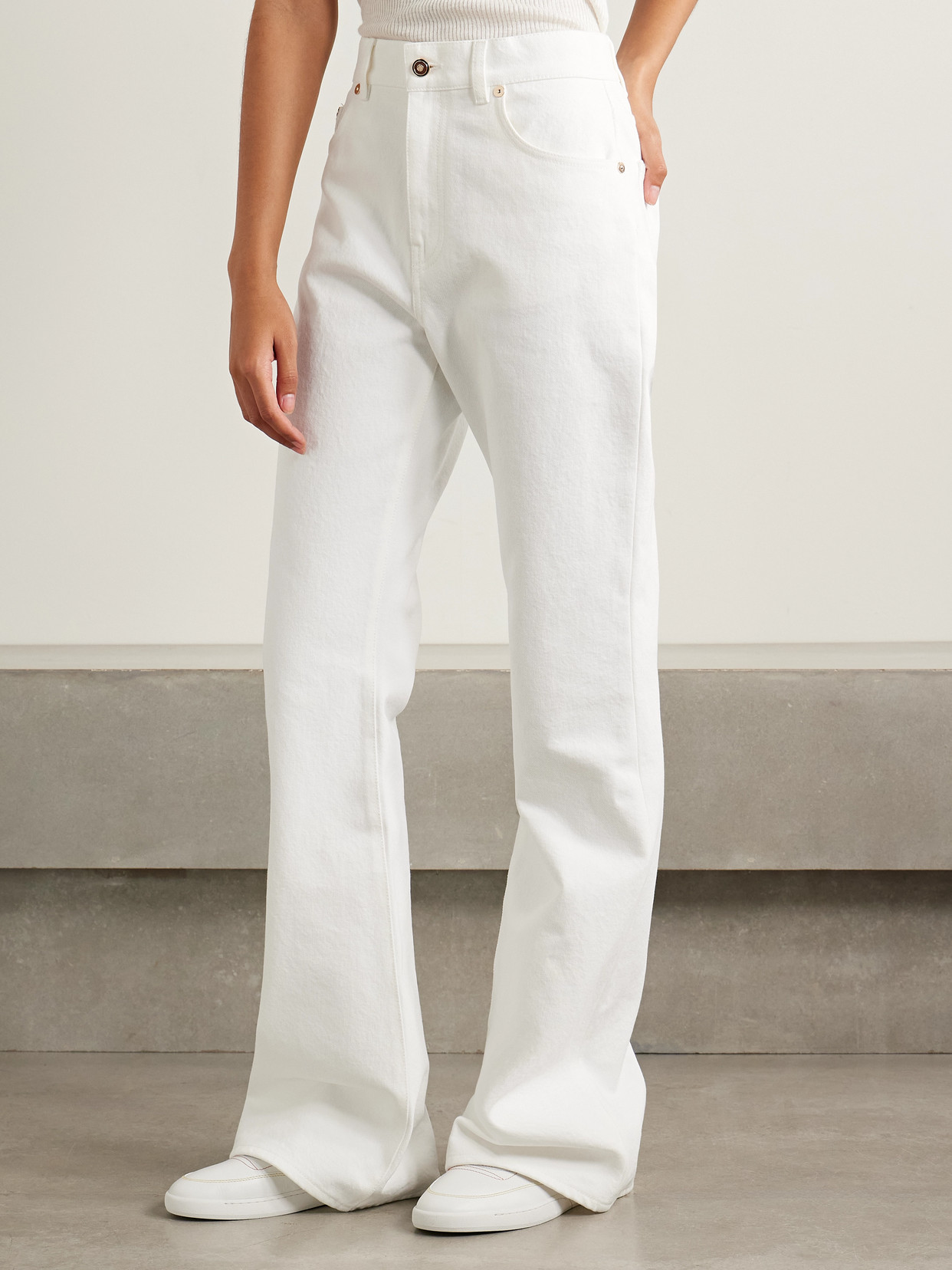 Gabriela Hearst Willa High-rise Bootcut Recycled Jeans In White