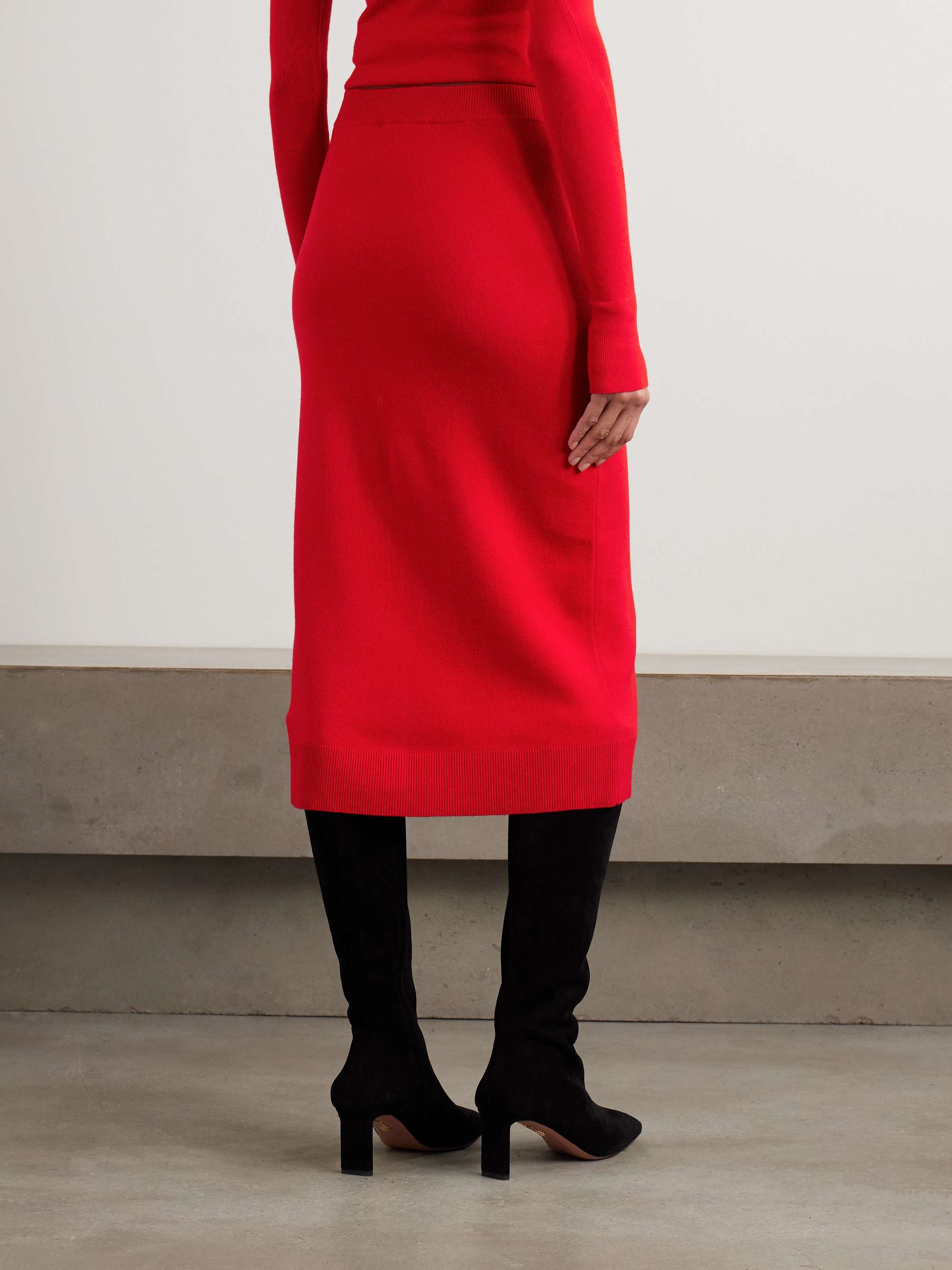 VICTORIA BECKHAM 
