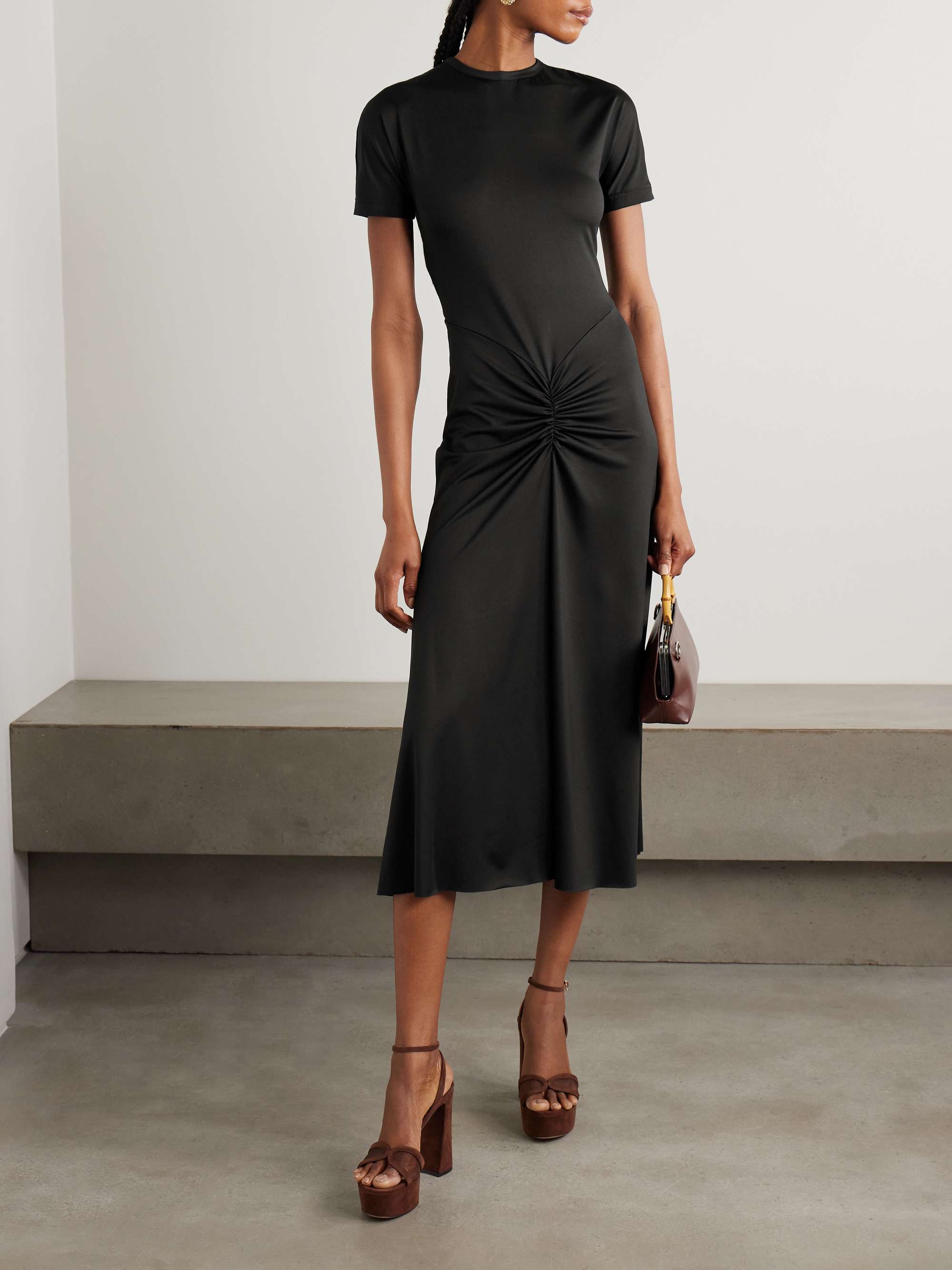 VICTORIA BECKHAM 