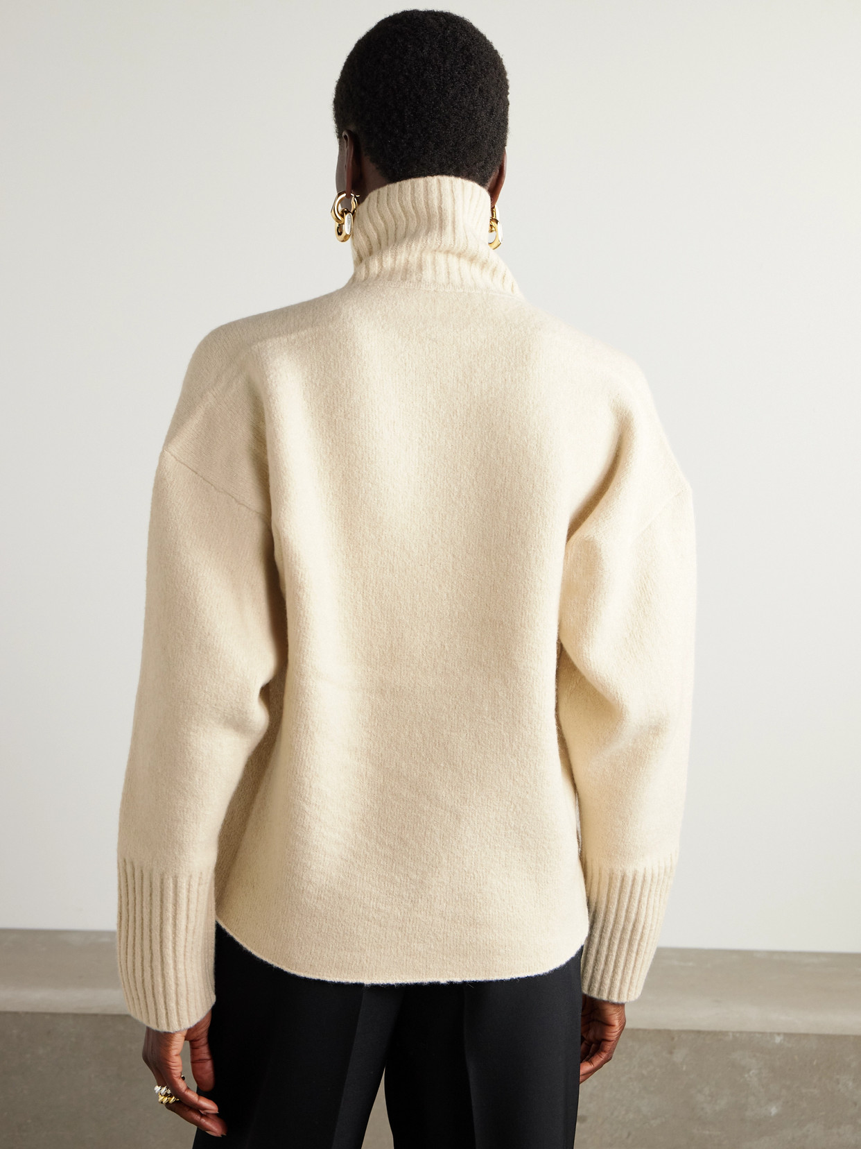 Proenza Schouler Sandra Cashmere-blend Turtleneck Sweater In Neutral