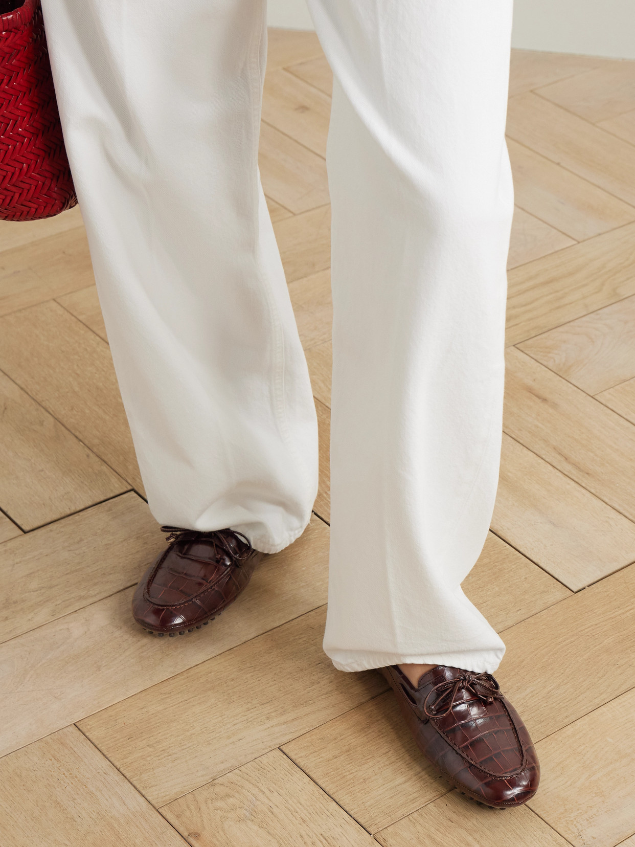 Le Monde Beryl Driver Tie-detailed Croc-effect Leather Loafers In Animal Print