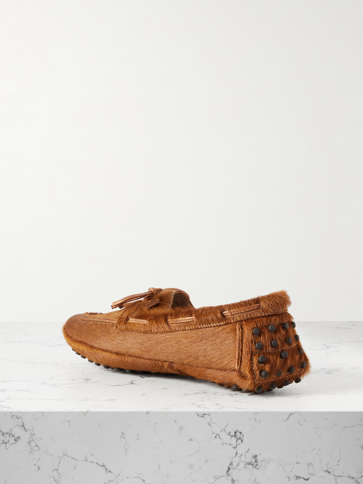 Le Monde Beryl Driver Leather-trimmed Calf Hair Loafers In Brown