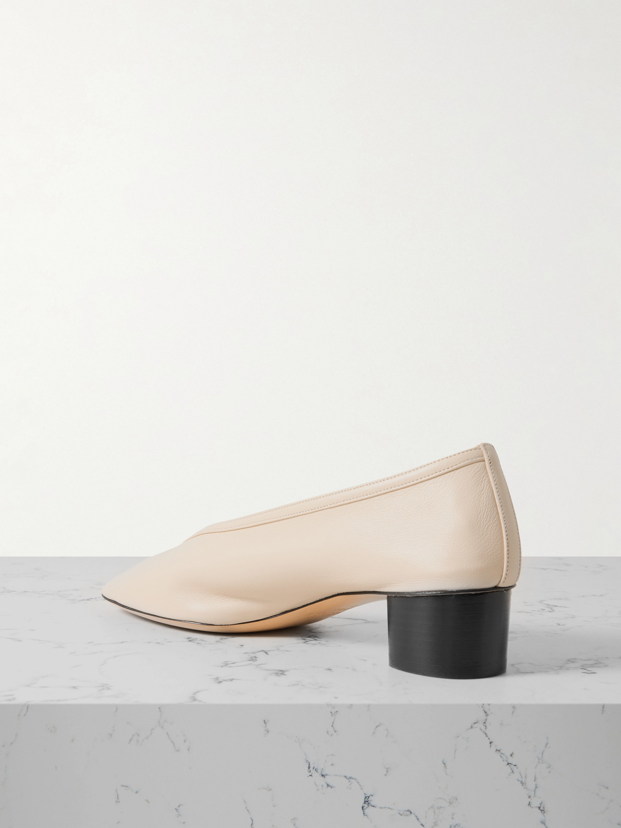 Le Monde Beryl Luna 40 Leather Pumps In Multi