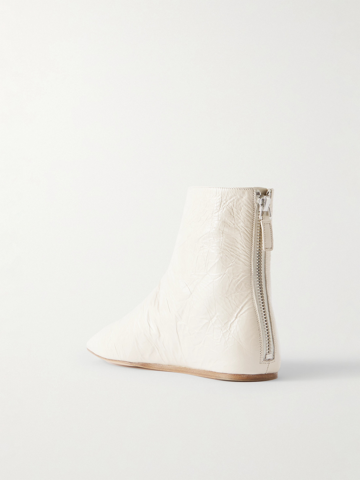 Le Monde Beryl Luna Glossed-leather Ankle Boots In Sand
