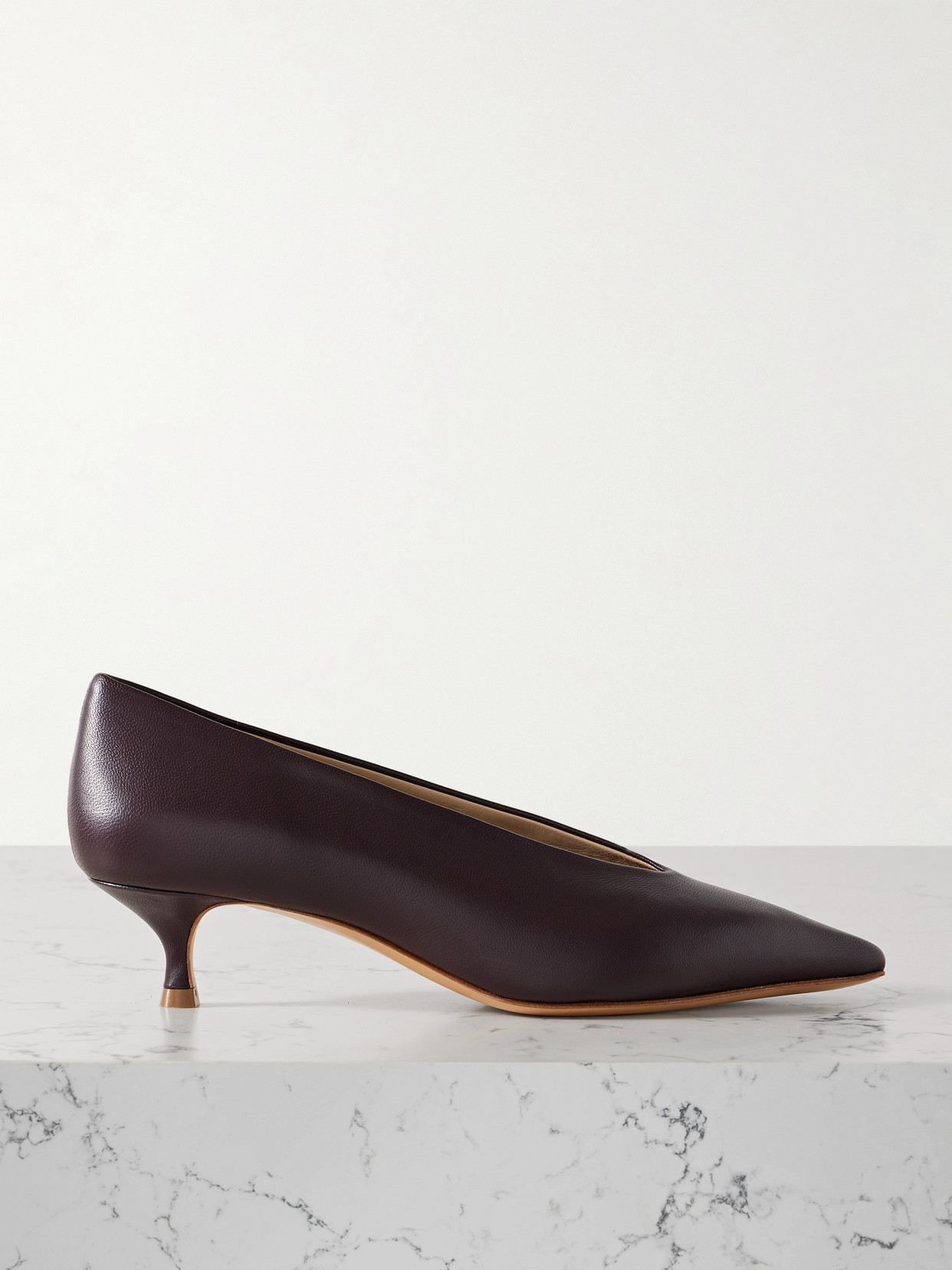 Le Monde Beryl Babouche Leather Pumps In Burgundy