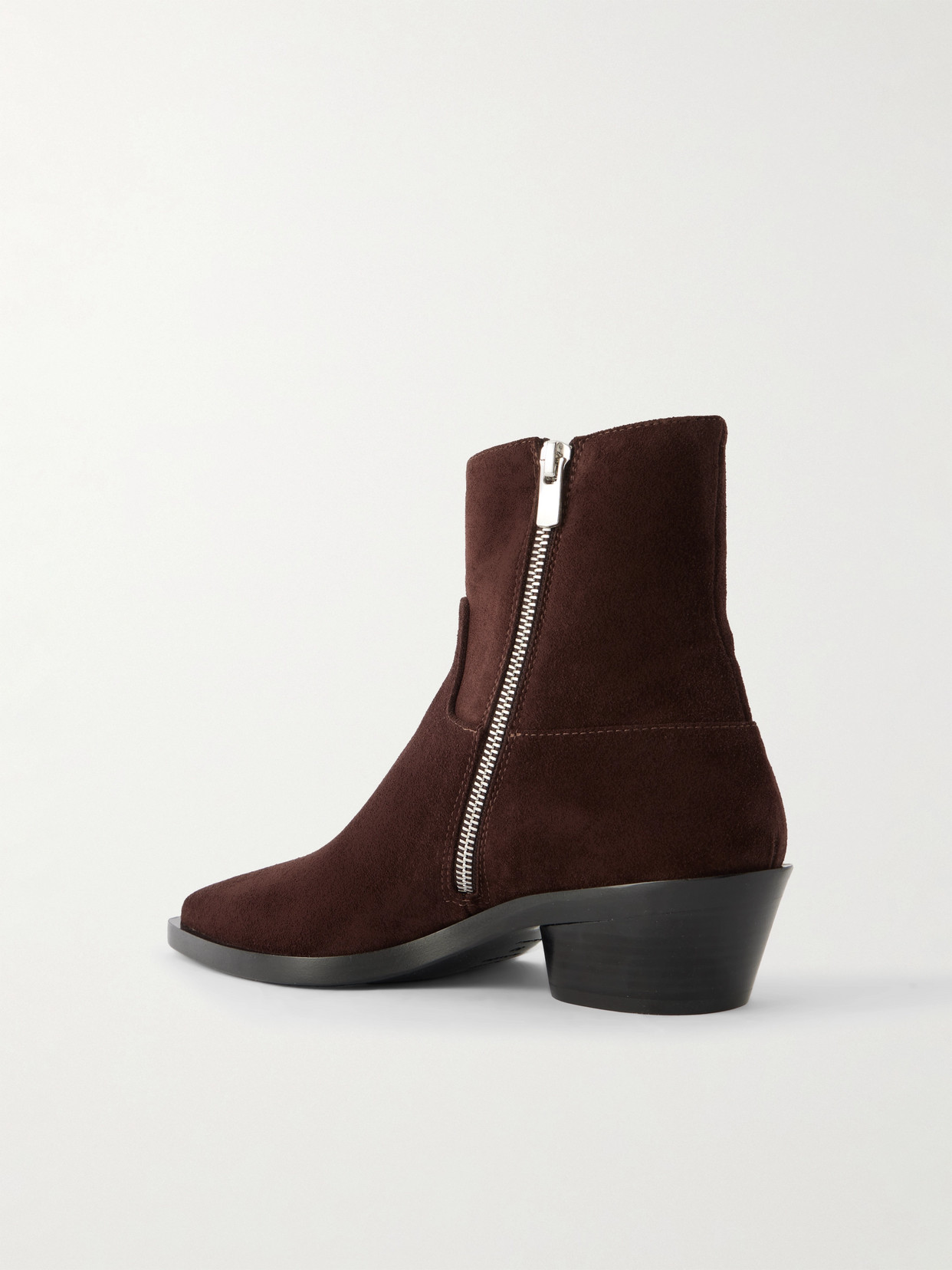 40 Ankle Boots