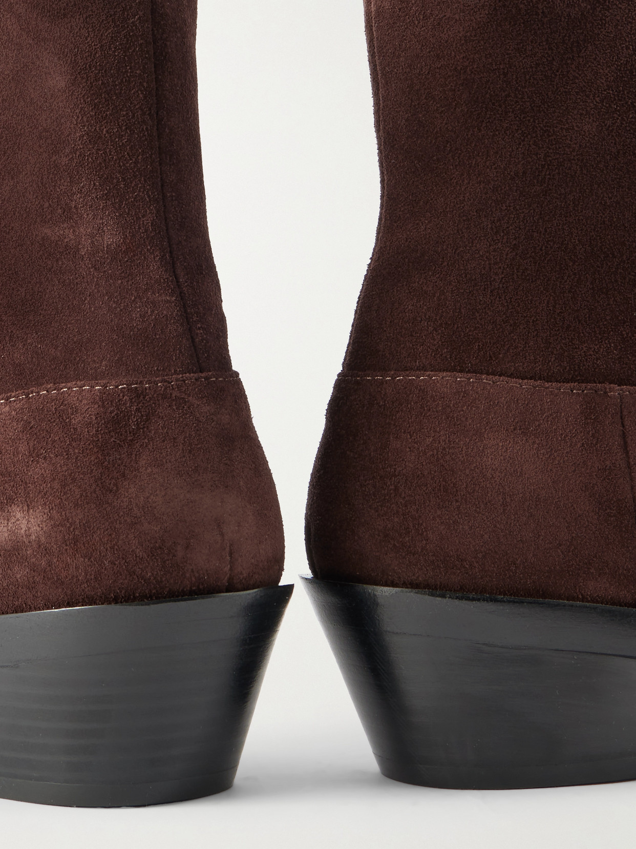 40 Ankle Boots