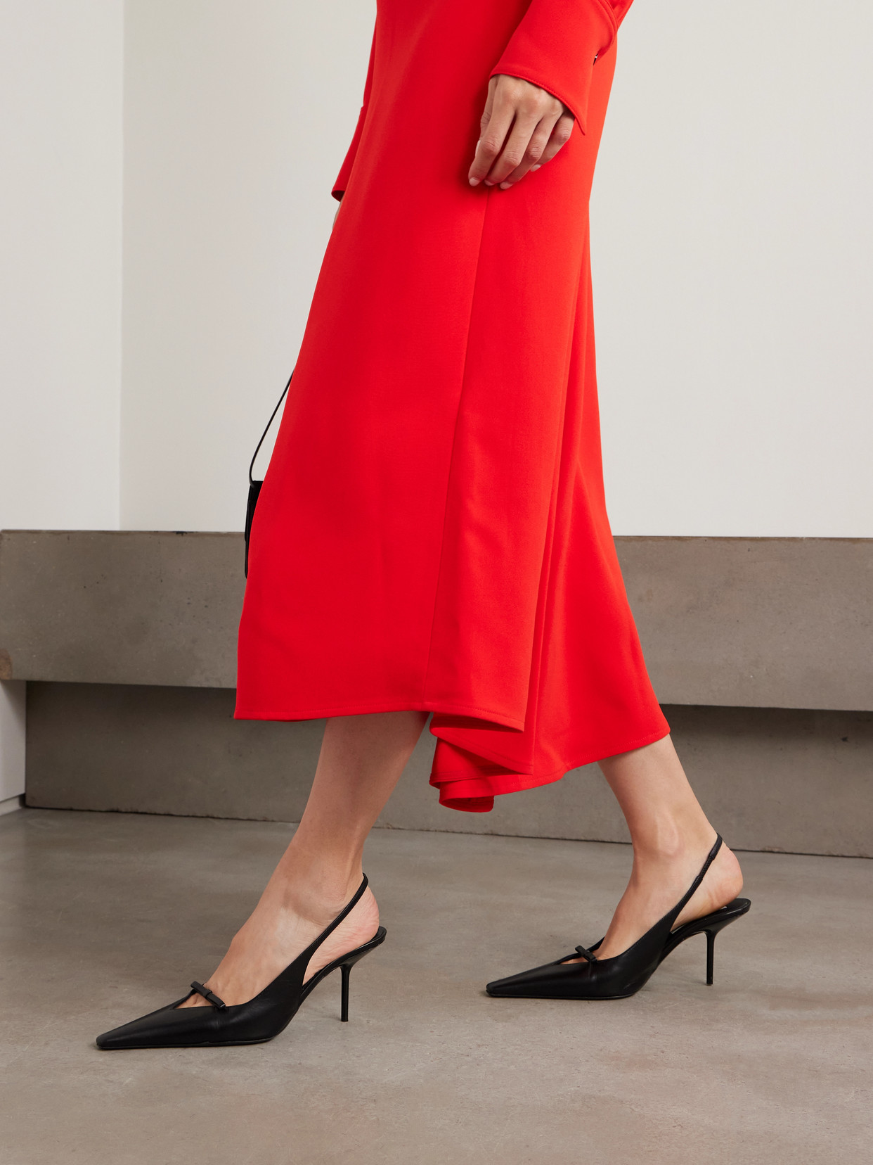 Victoria Beckham Sloan Bow-embellished Leather Slingback Pumps In Black