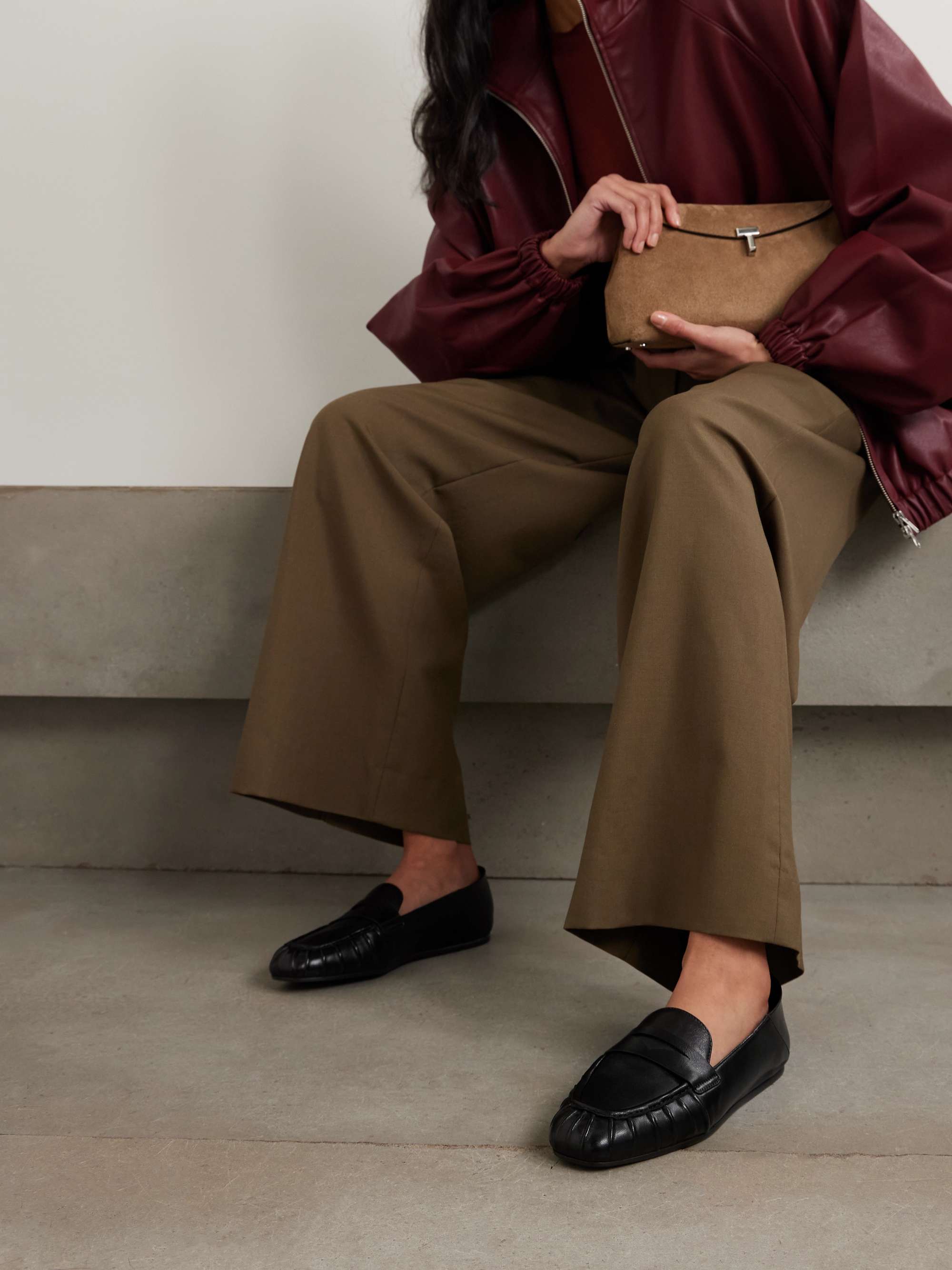 STUART WEITZMAN 