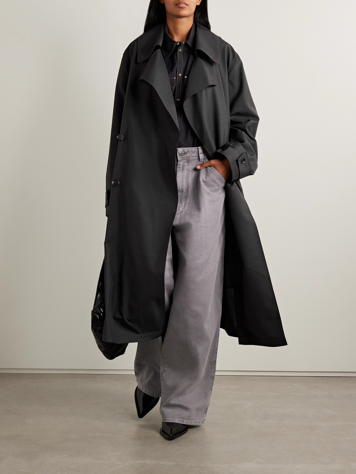 Lemaire Double-breasted Canvas Trench Coat In Gray
