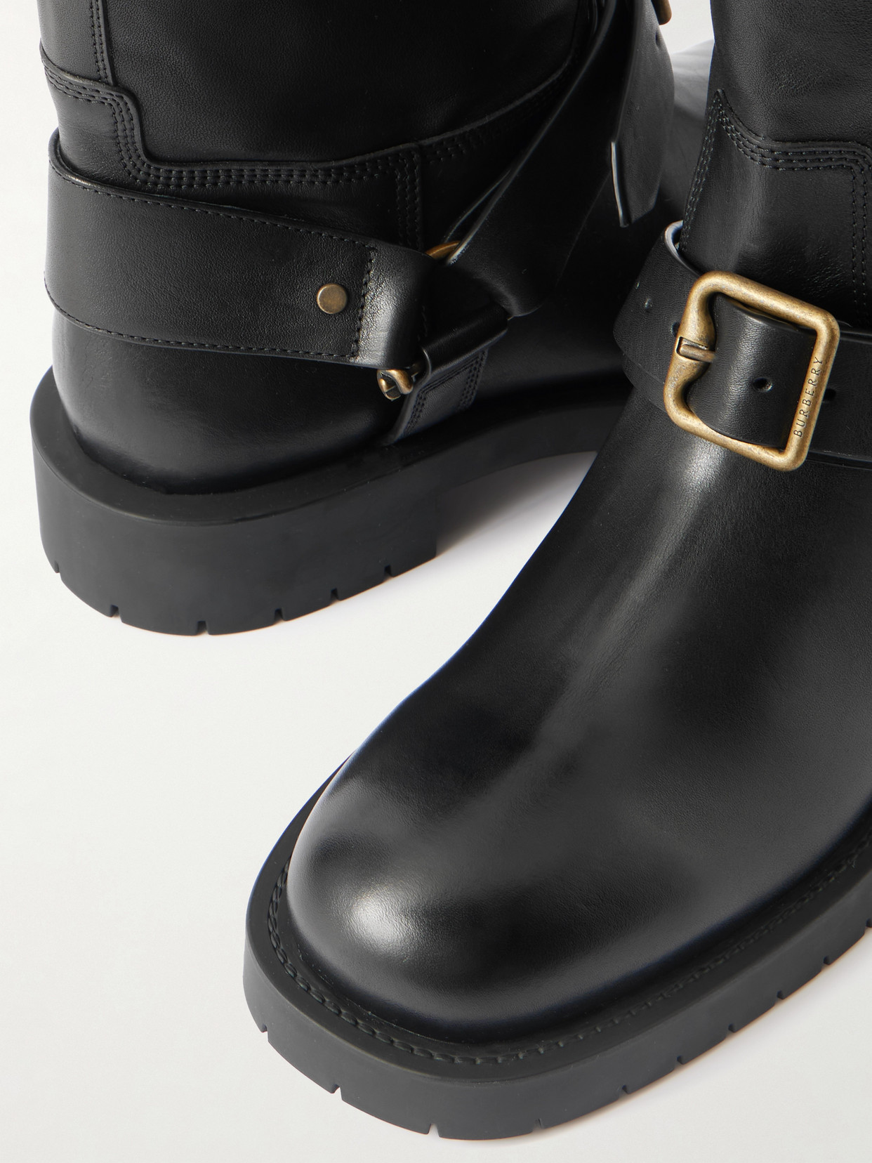 Burberry Soft Saddle Low Boots In Black