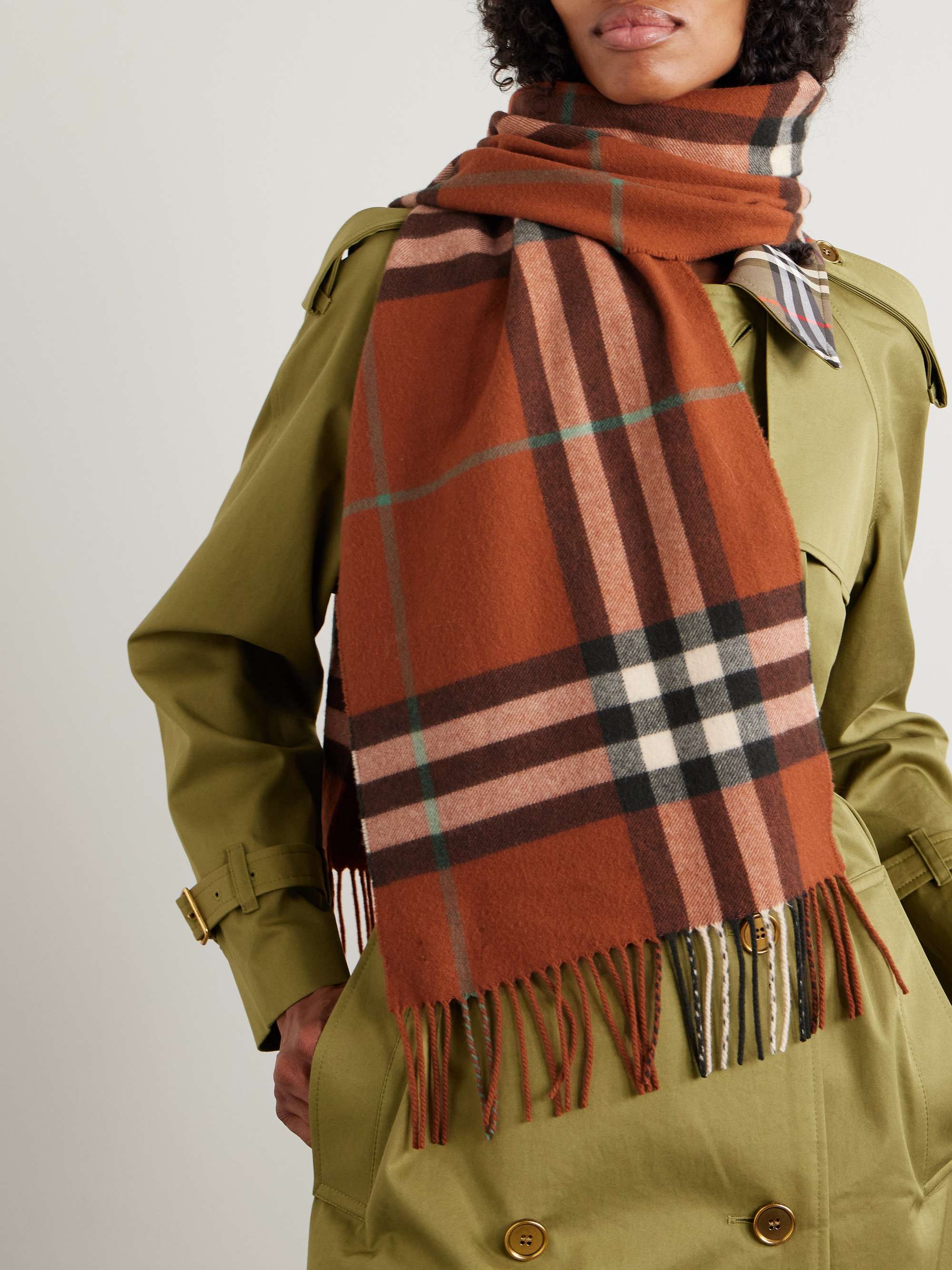 BURBERRY 
