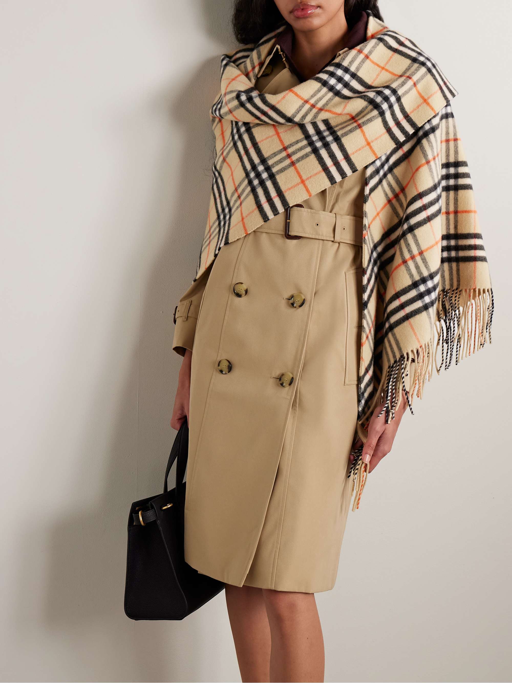 BURBERRY 