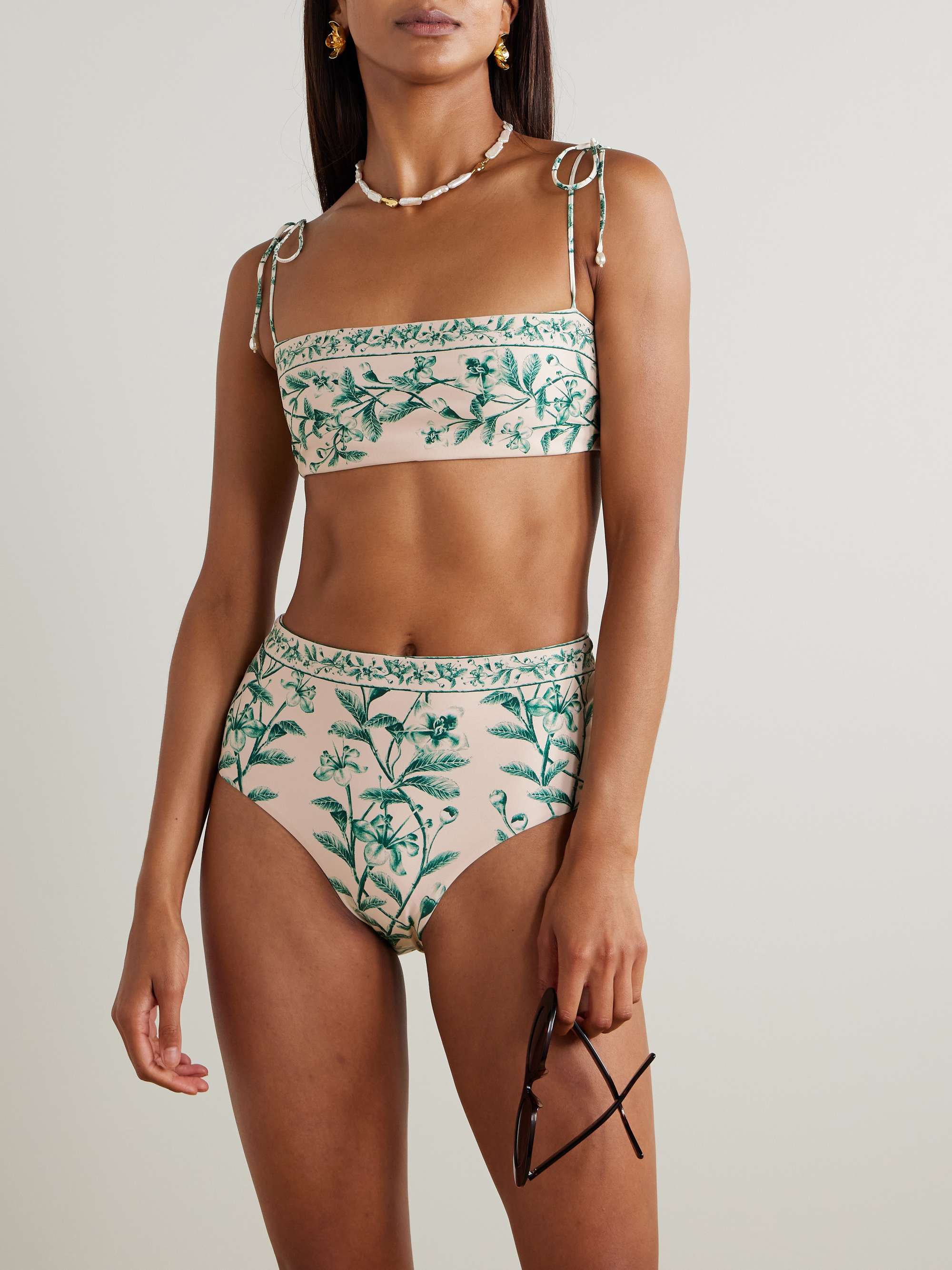 AGUA BY AGUA BENDITA 