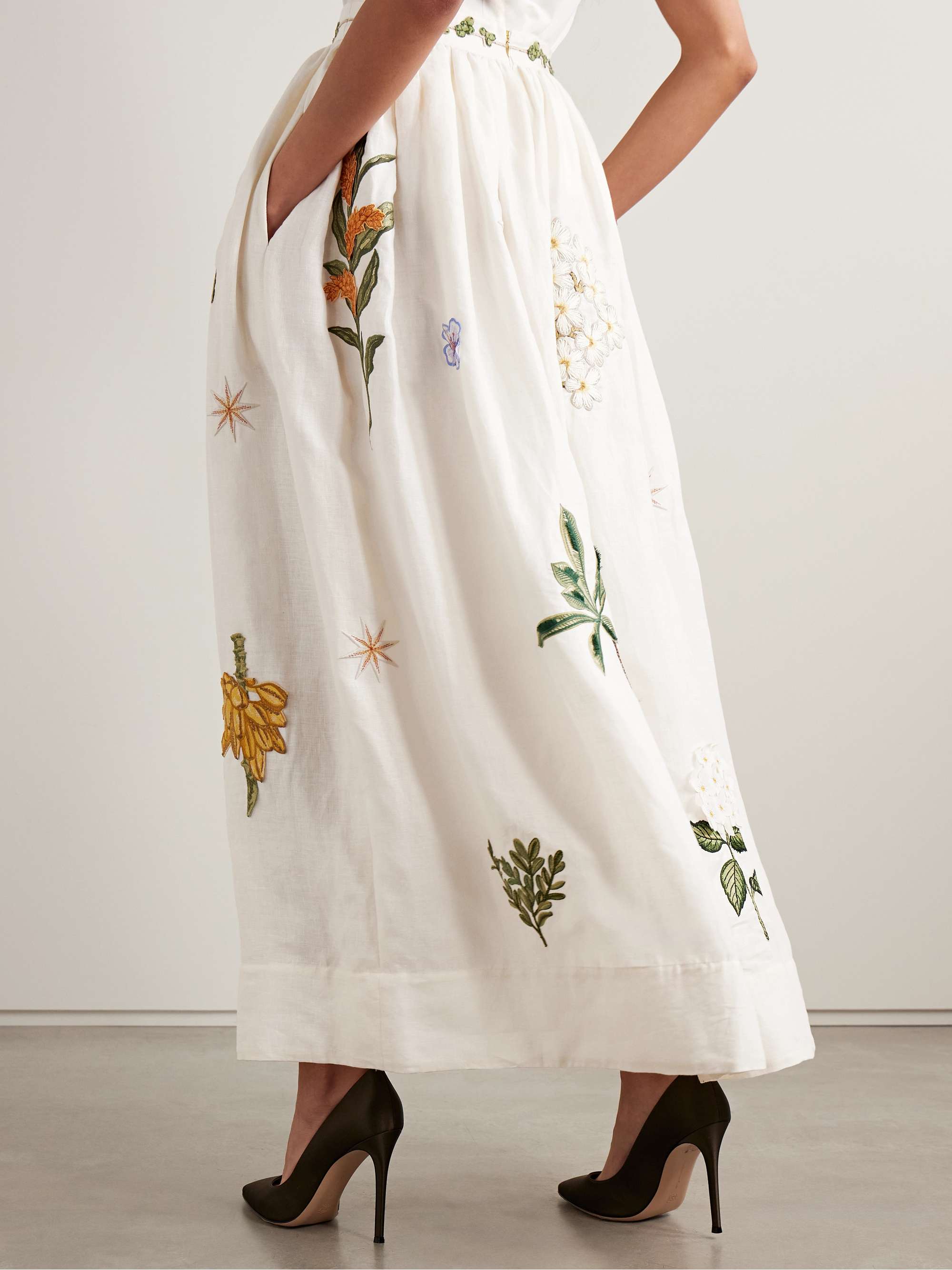 AGUA BY AGUA BENDITA 