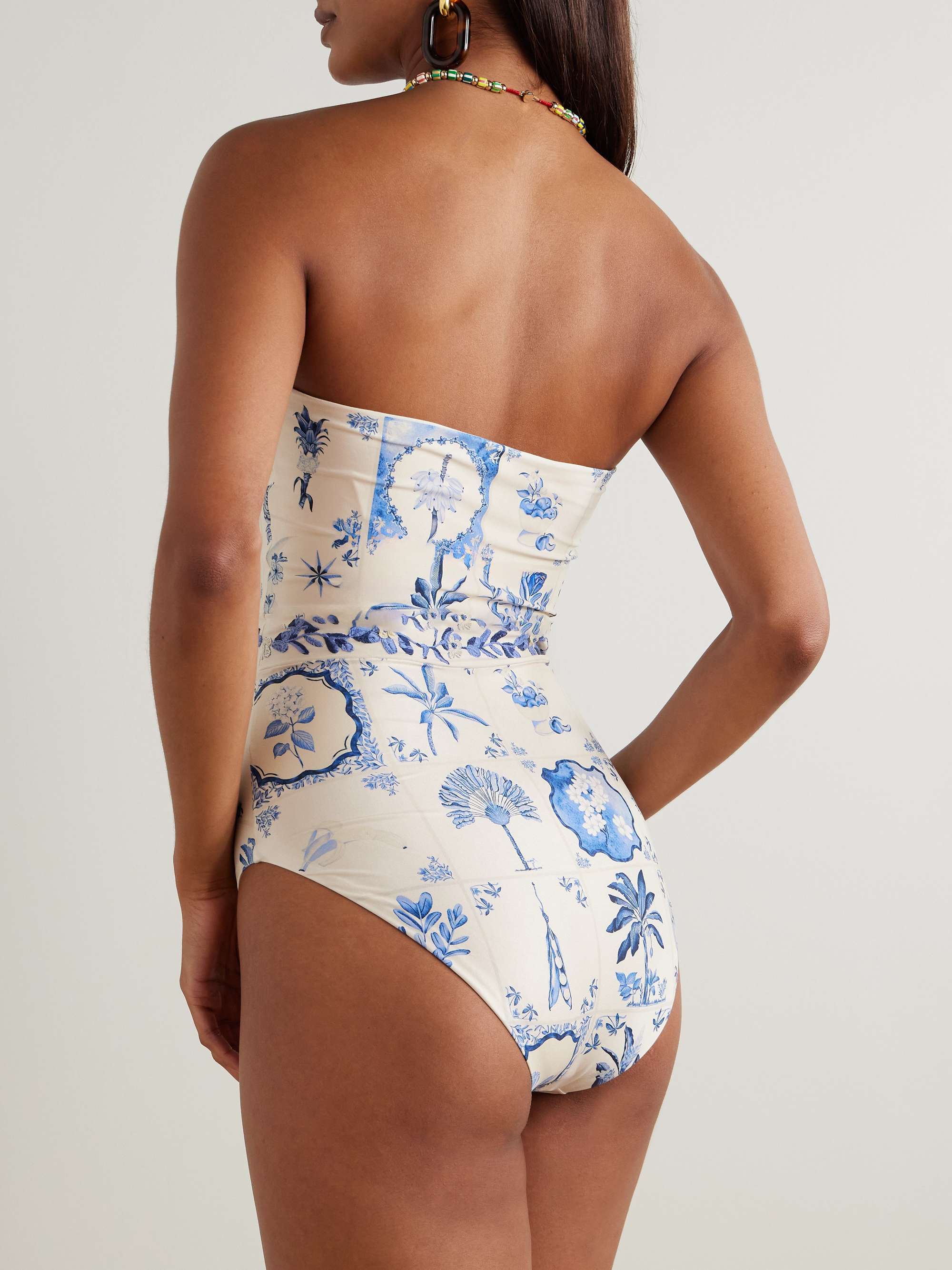 AGUA BY AGUA BENDITA 
